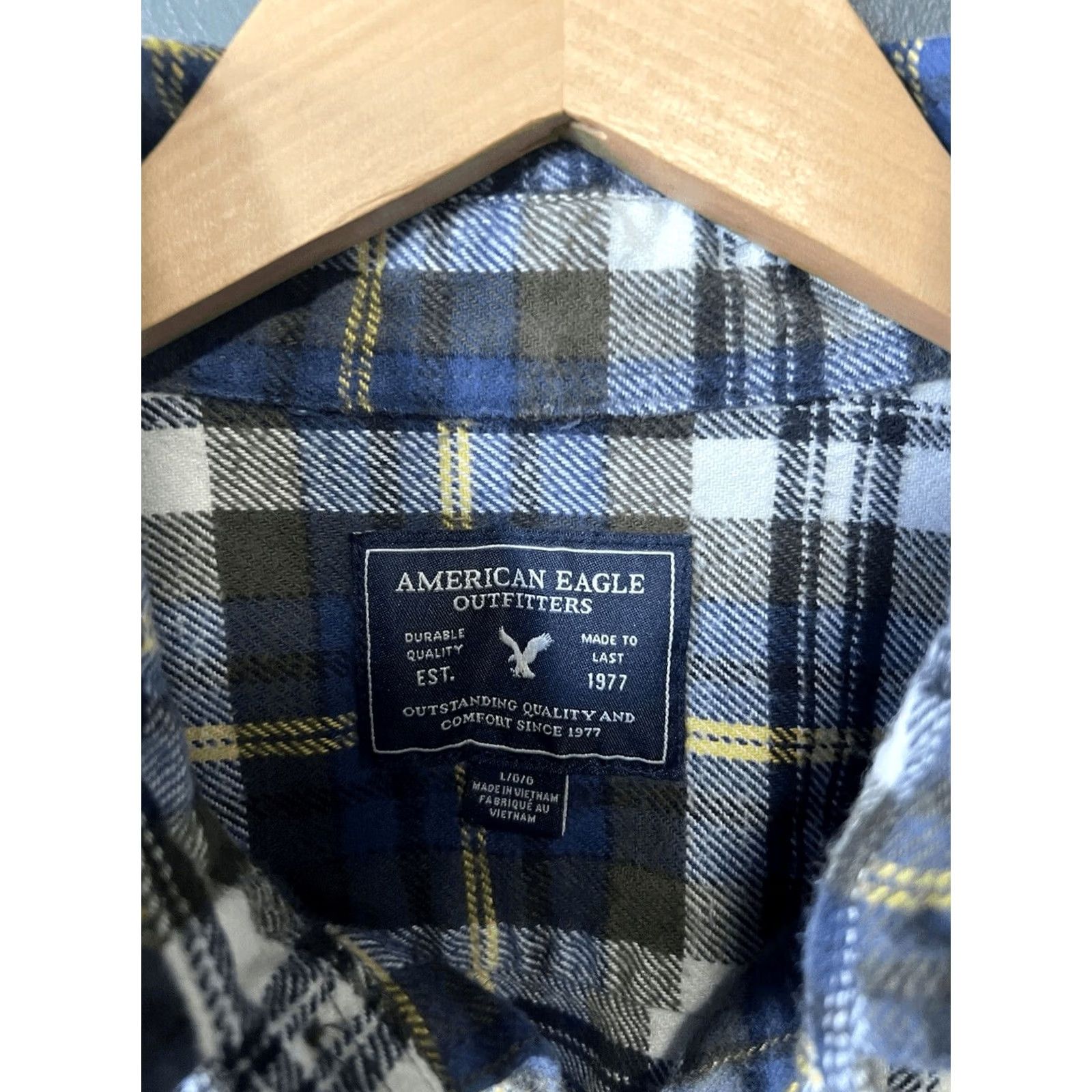 American Eagle Outfitters American Eagle Mens Blue Plaid Long Sleeve Button Up Flannel Shirt Large Size US L / EU 52-54 / 3 - 3 Thumbnail