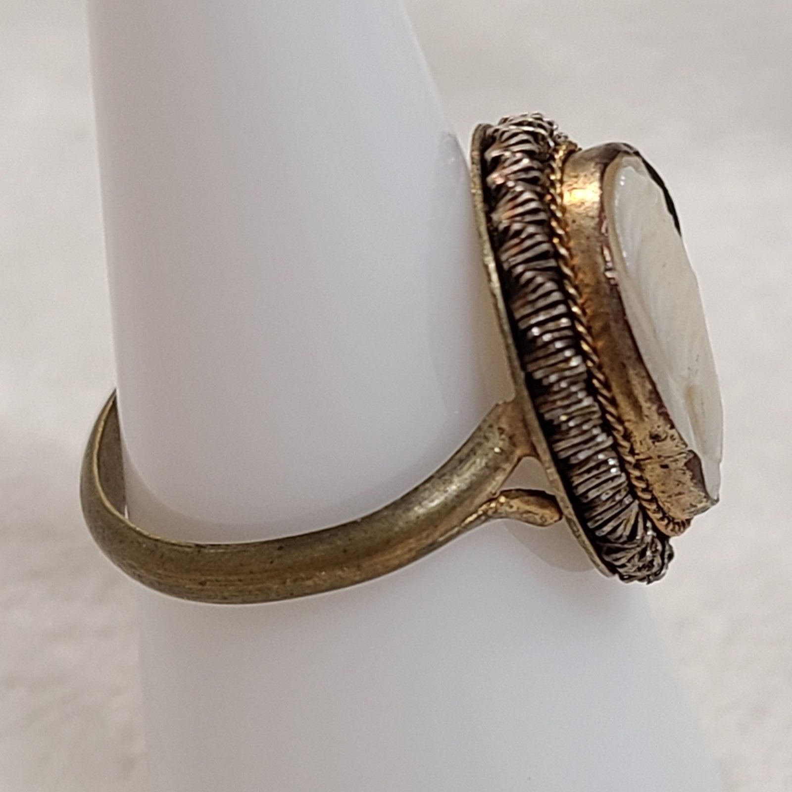 Other Antique Cameo Ring Size ONE SIZE - 5 Thumbnail