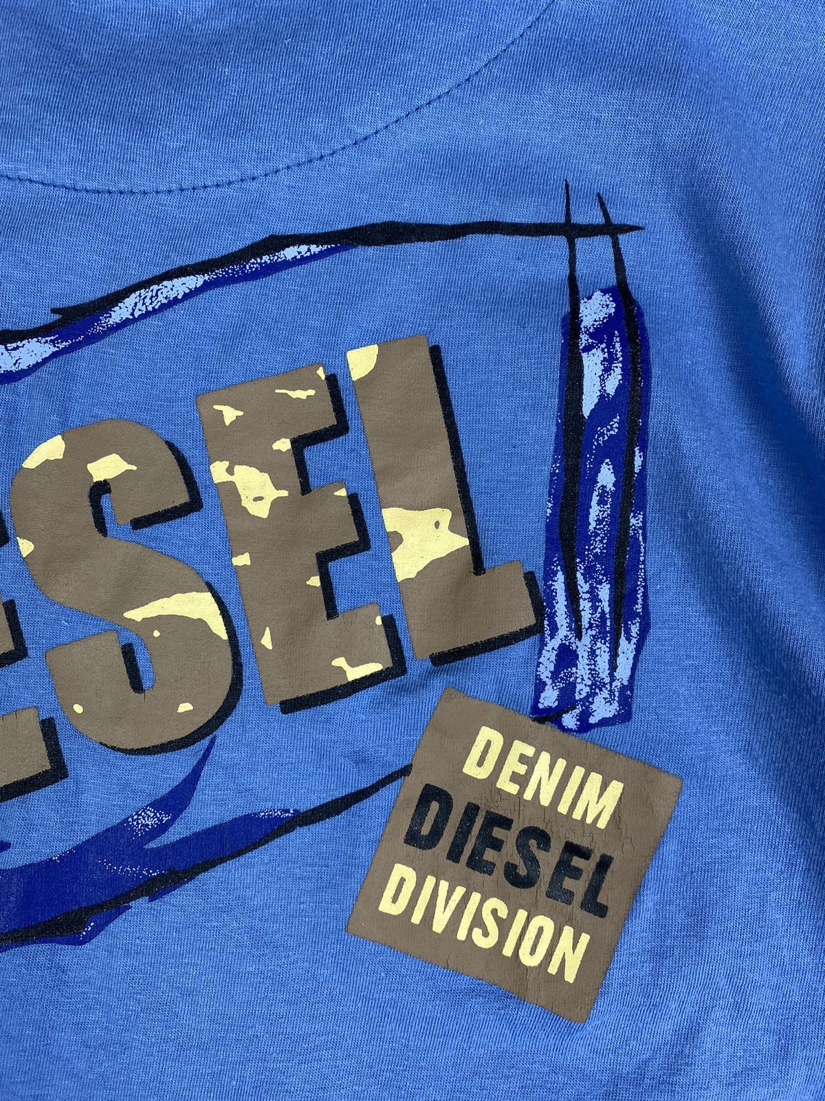 Diesel Y2K Vintage Diesel Tee Shirt Archive Hype Size L Size US L / EU 52-54 / 3 - 12 Thumbnail