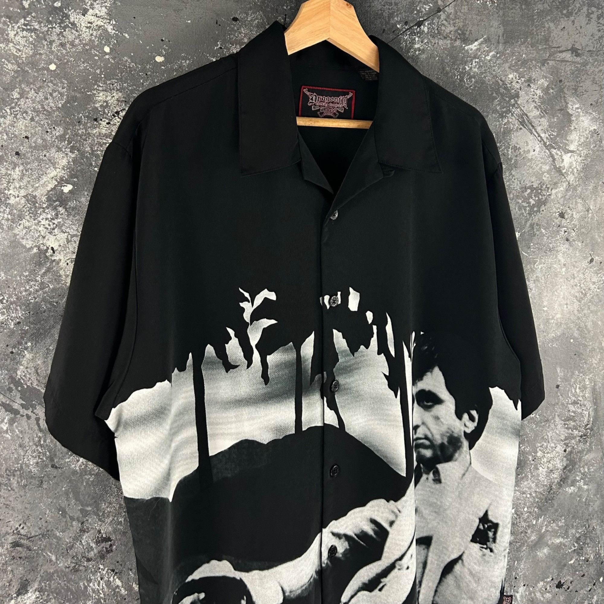 Dragonfly Vintage Y2K Scarface polyester button shirt Size US L / EU 52-54 / 3 - 2 Thumbnail