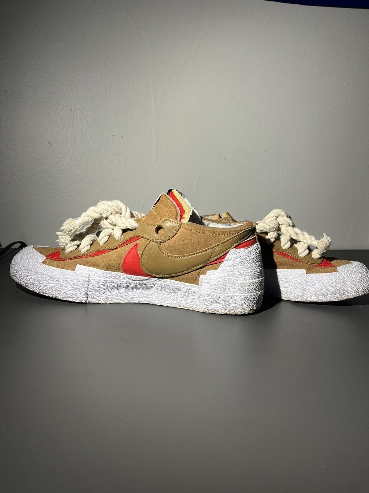 Nike - blazer low Sacai British tan