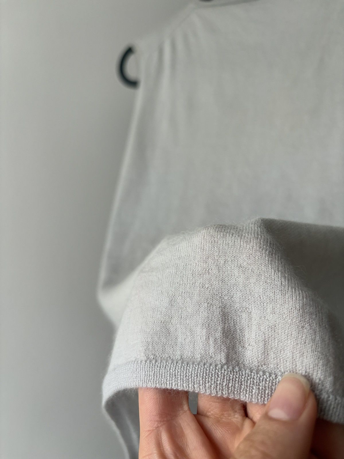 Miu Miu × Prada Prada archive minimalist sleeveless cashmere vest Size S / US 4 / IT 40 - 6 Thumbnail