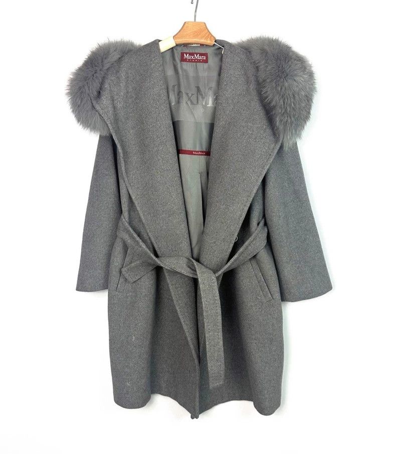 Max Mara Max Mara Grey wool hooded coat Size M / US 6-8 / IT 42-44 - 1 Thumbnail