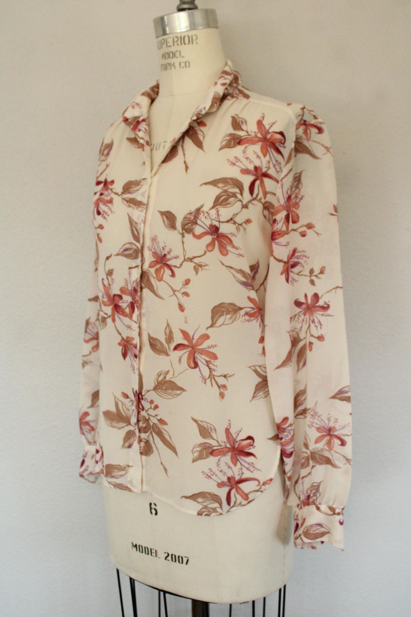 Vintage Vintage 1970s Shirt, Campus Casuals Floral Print Button Down Size L / US 10 / IT 46 - 7 Thumbnail