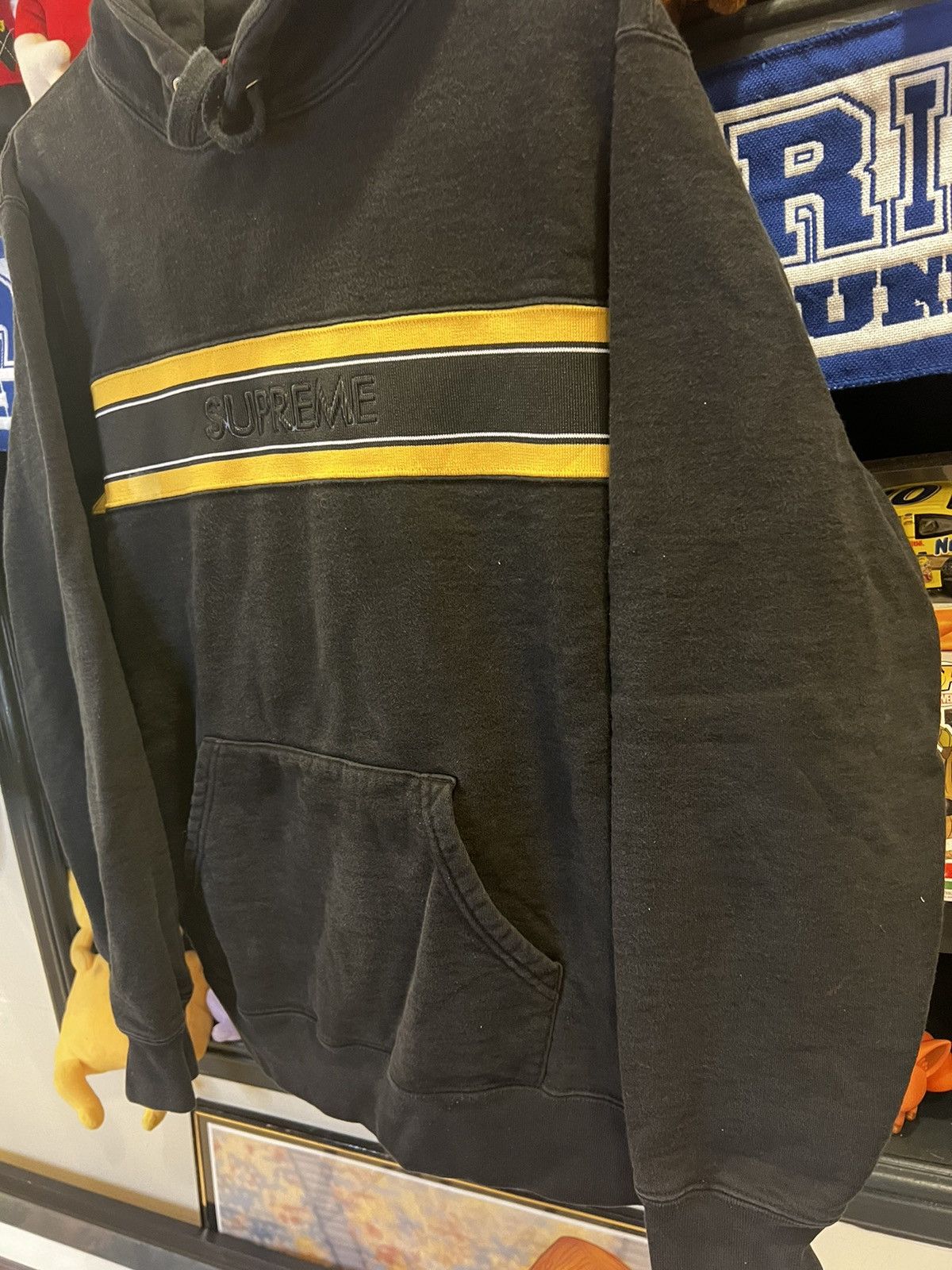 Supreme SUPREME Center Logo Hoodie Size US M / EU 48-50 / 2 - 4 Thumbnail