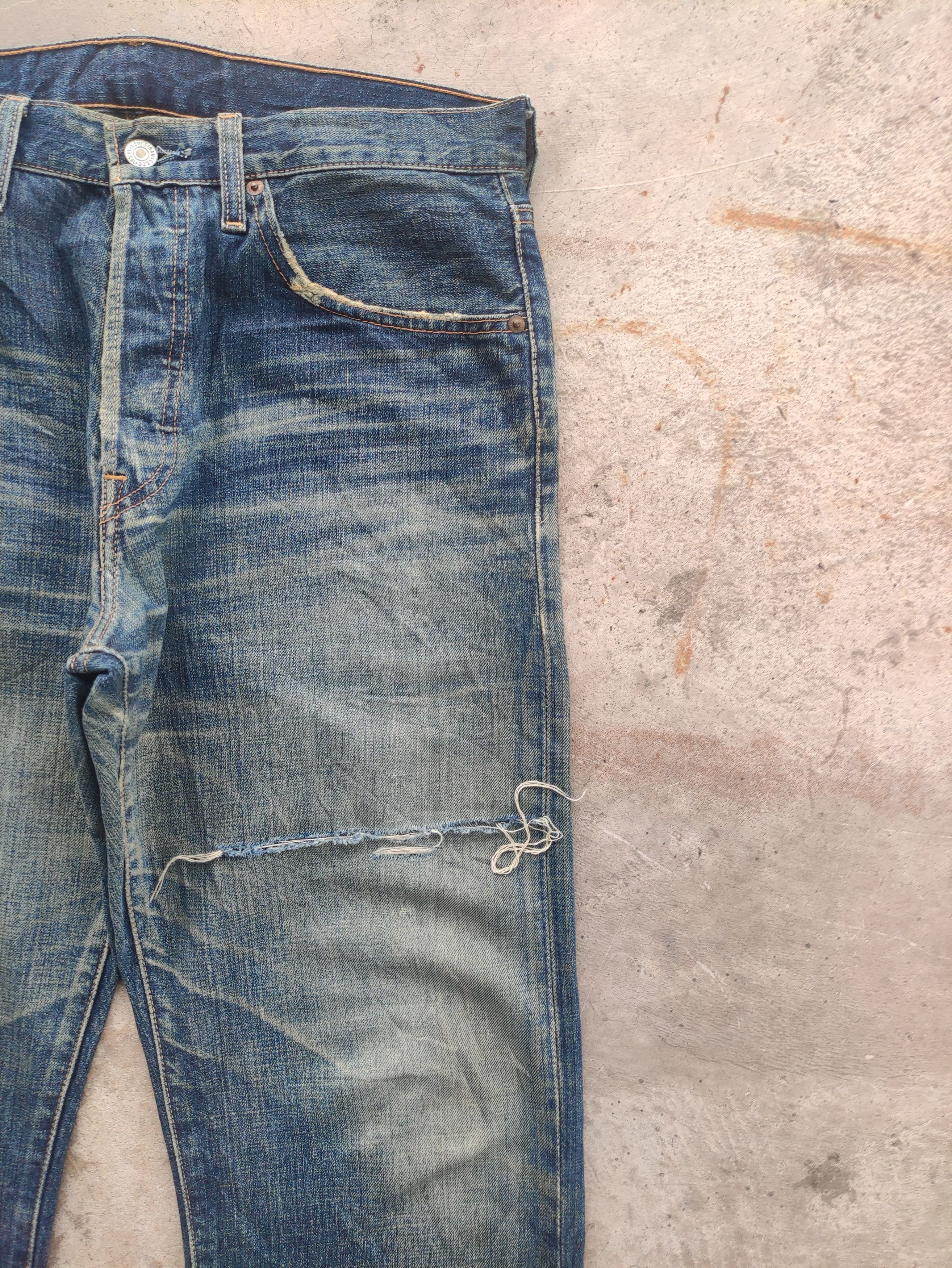 Levi's Vintage Levis 501 Jean Distressed Faded Denim Size US 34 / EU 50 - 5 Thumbnail