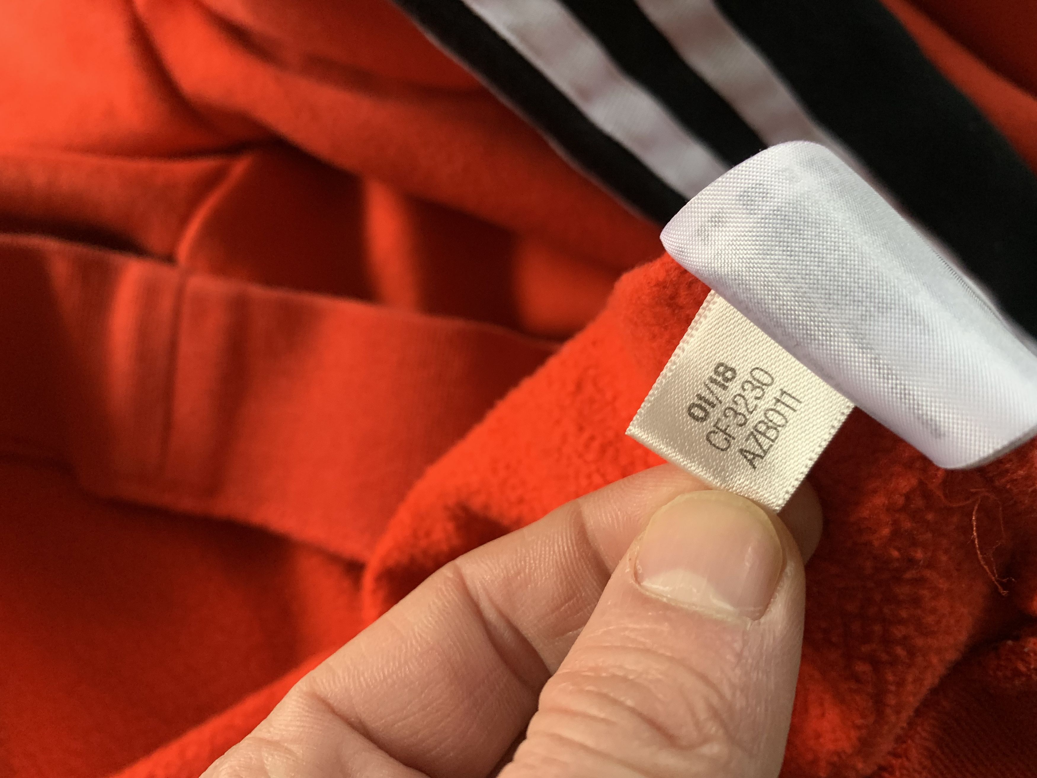 Adidas × Vintage Adidas Crop Centr Logo Printed Hoodie Size M / US 6-8 / IT 42-44 - 8 Thumbnail