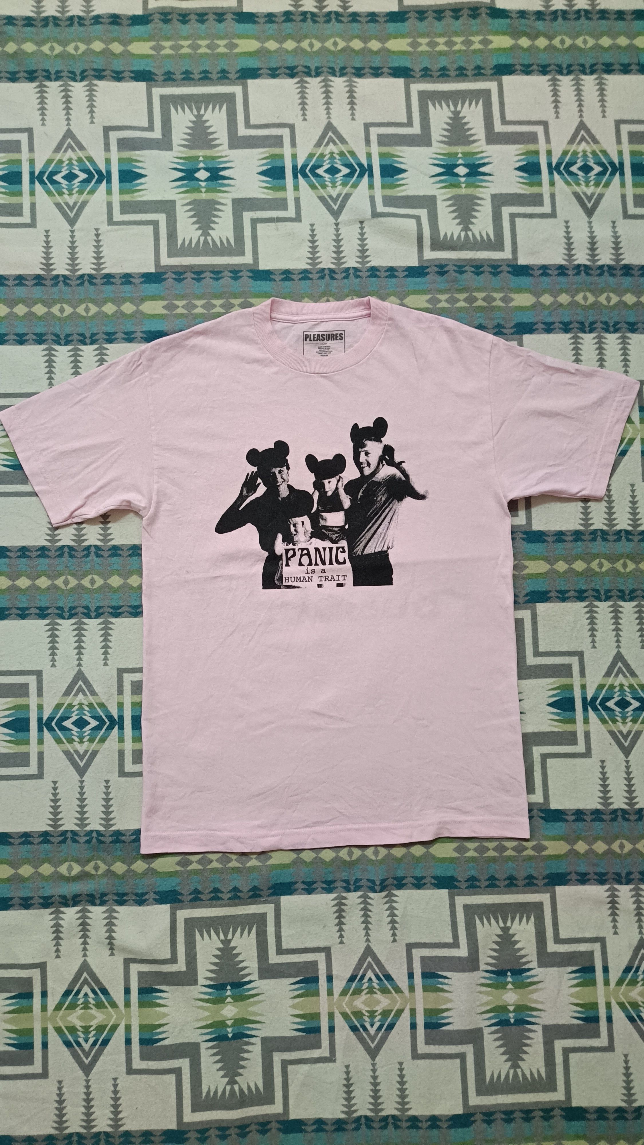 Pleasures 🔥🔥 Pleasures Panic Is A Human Trait Tee Size US M / EU 48-50 / 2 - 3 Thumbnail