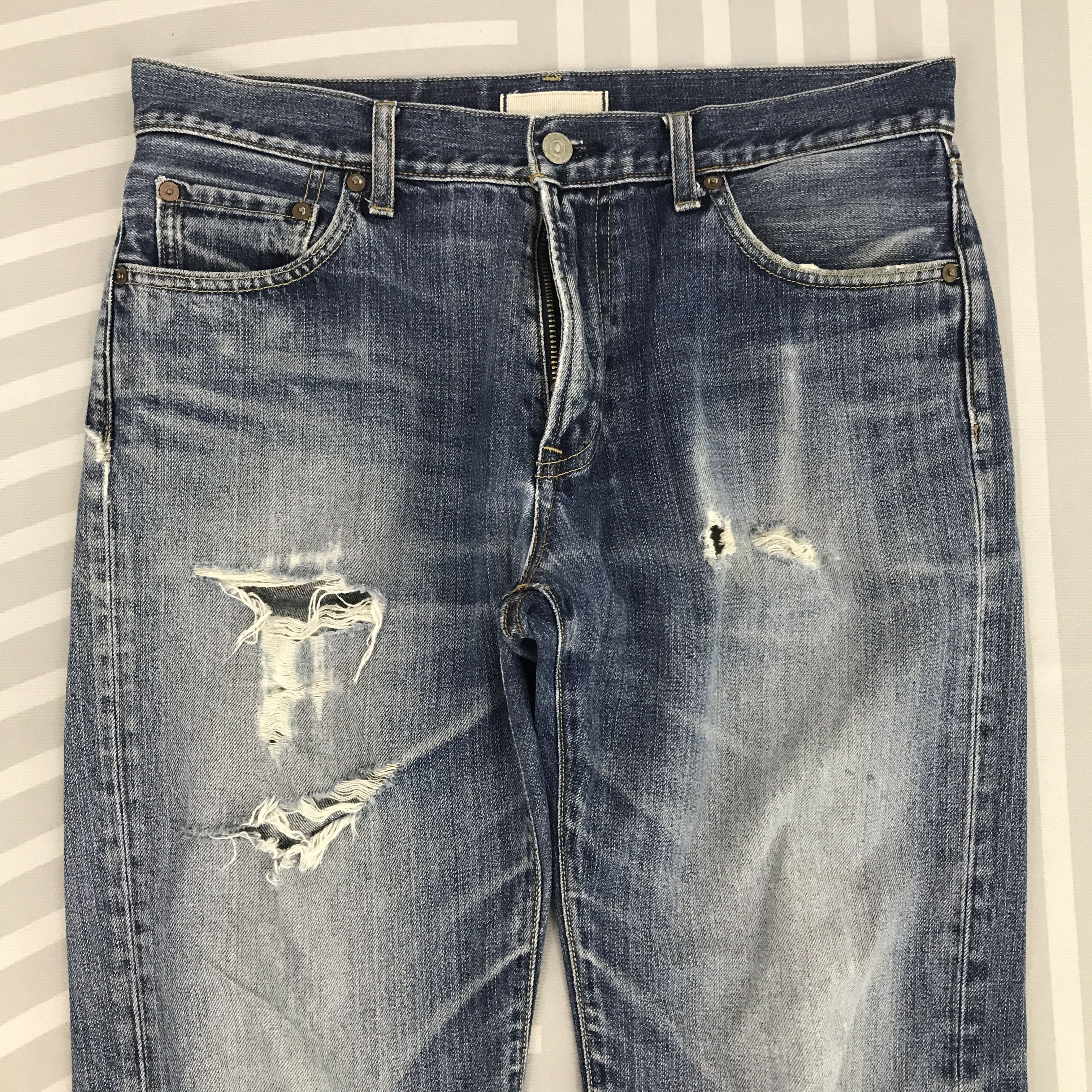 Jun Takahashi × Uniqlo Vintage Uniqlo Japan design Rare Distressed Jeans pants Size US 30 / EU 46 - 2 Thumbnail