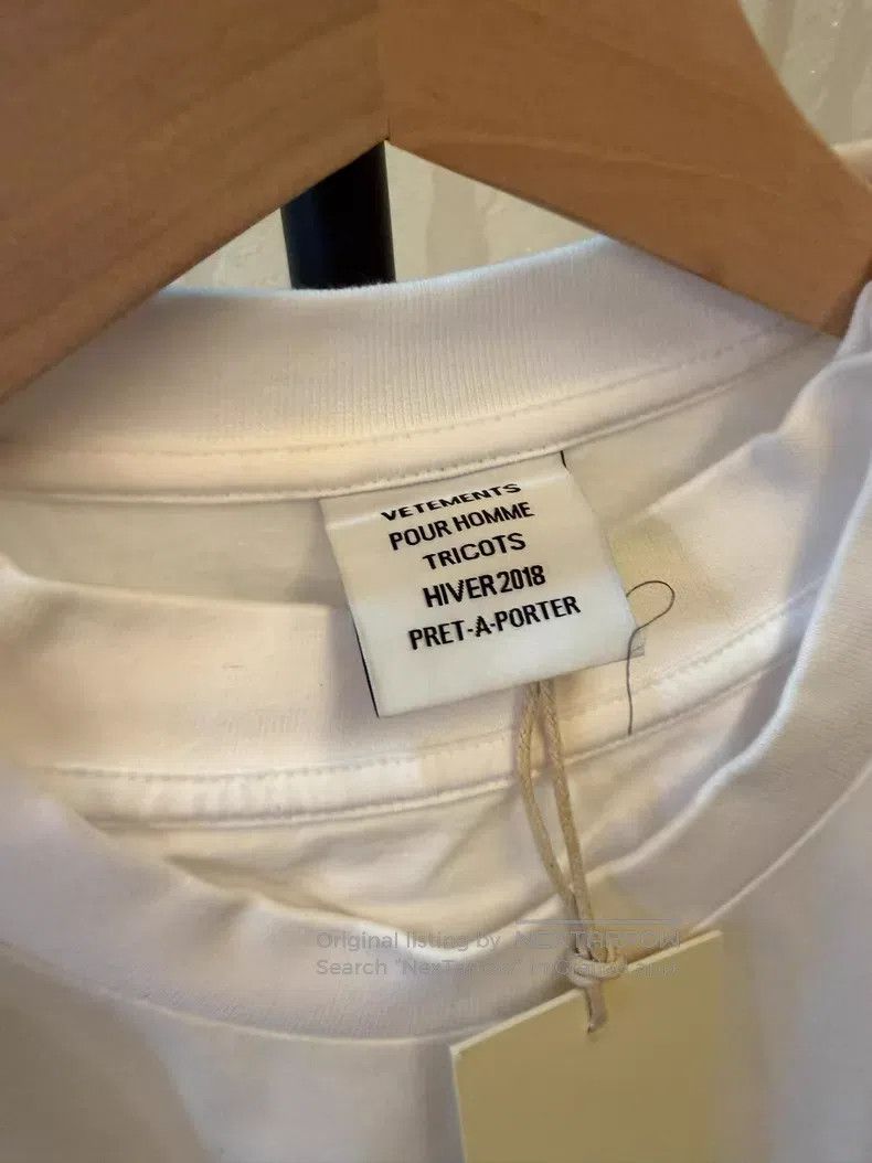 Vetements Vetements White Short Sleeve T-Shirt Size US S / EU 44-46 / 1 - 5 Thumbnail