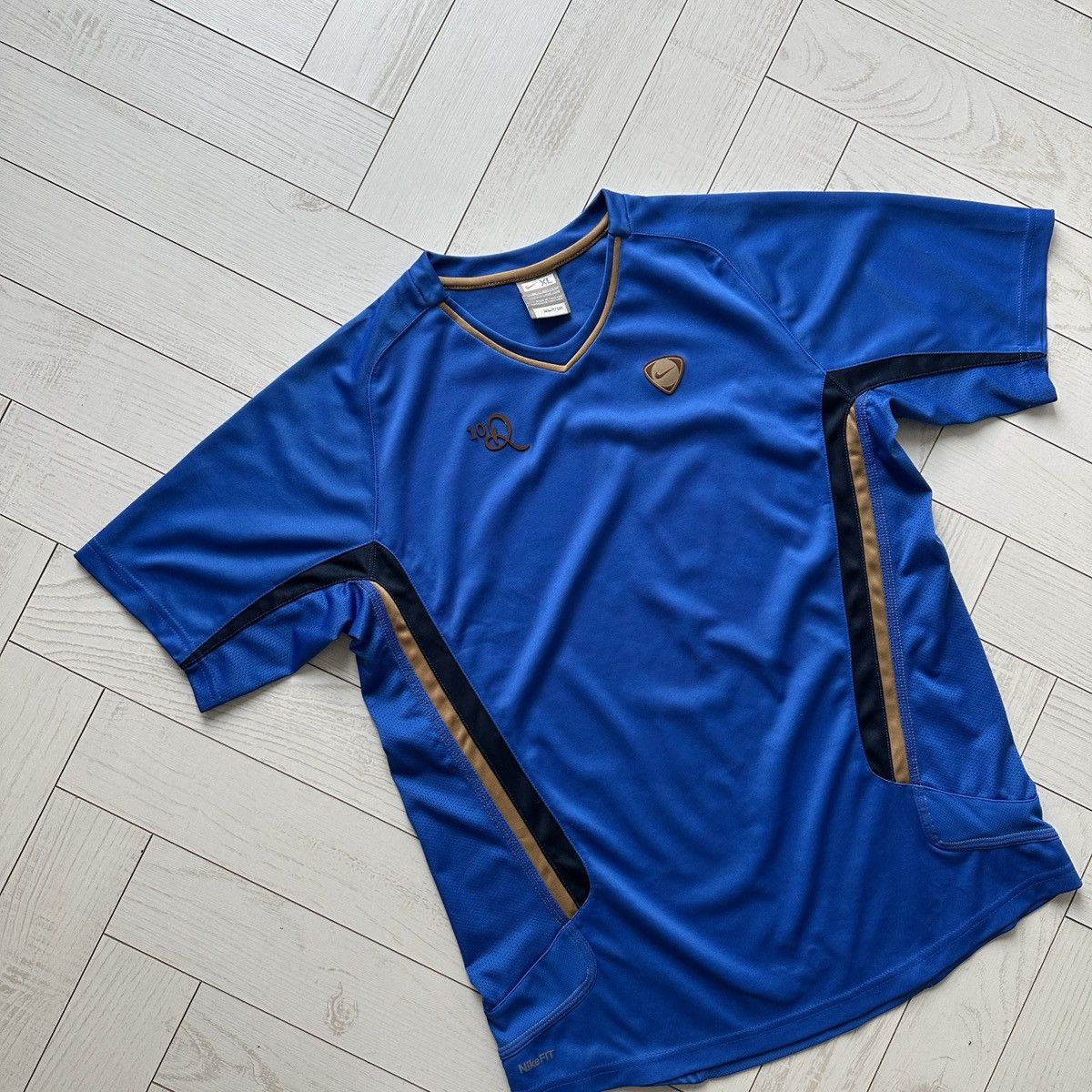 Nike Vintage 00s Nike x Ronaldinho 10 football training jersey Size US S / EU 44-46 / 1 - 4 Thumbnail