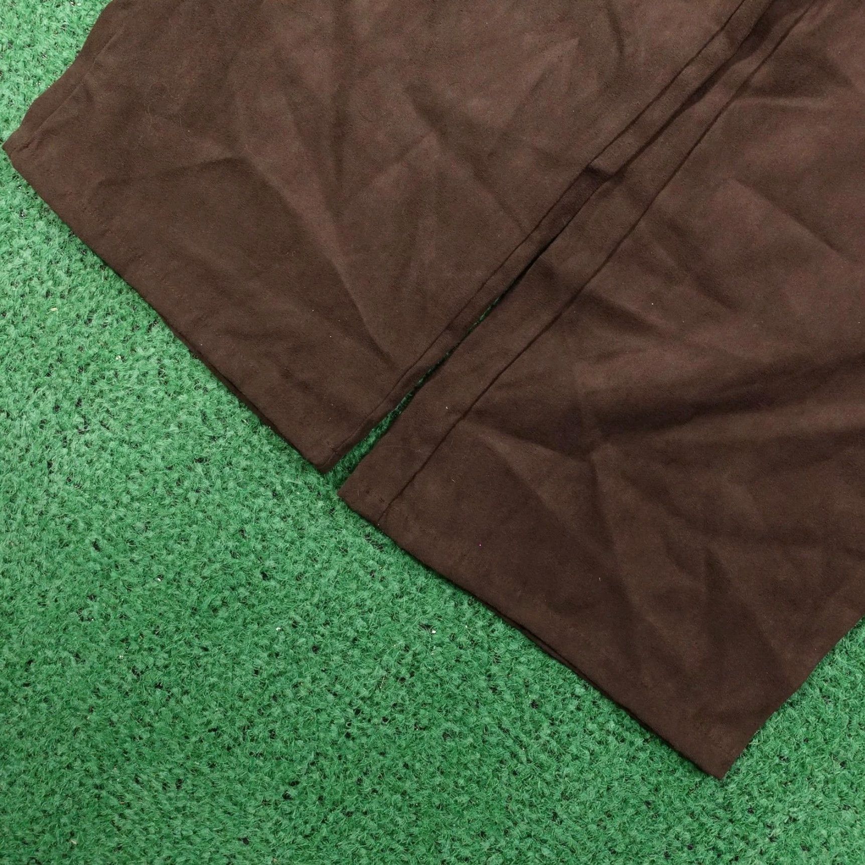 Vintage Venezia Jeans Womens Khakis Pants 14 Brown Faux Suede Straight Leg 34x30 Pockets 100% Polyester Size 36" / US 14 / IT 50 - 3 Thumbnail
