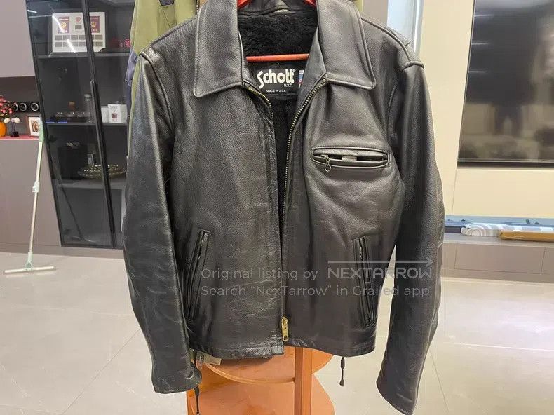 Schott Classic straight-pull lapel leather jacket Size US XXS / EU 40 - 2 Thumbnail