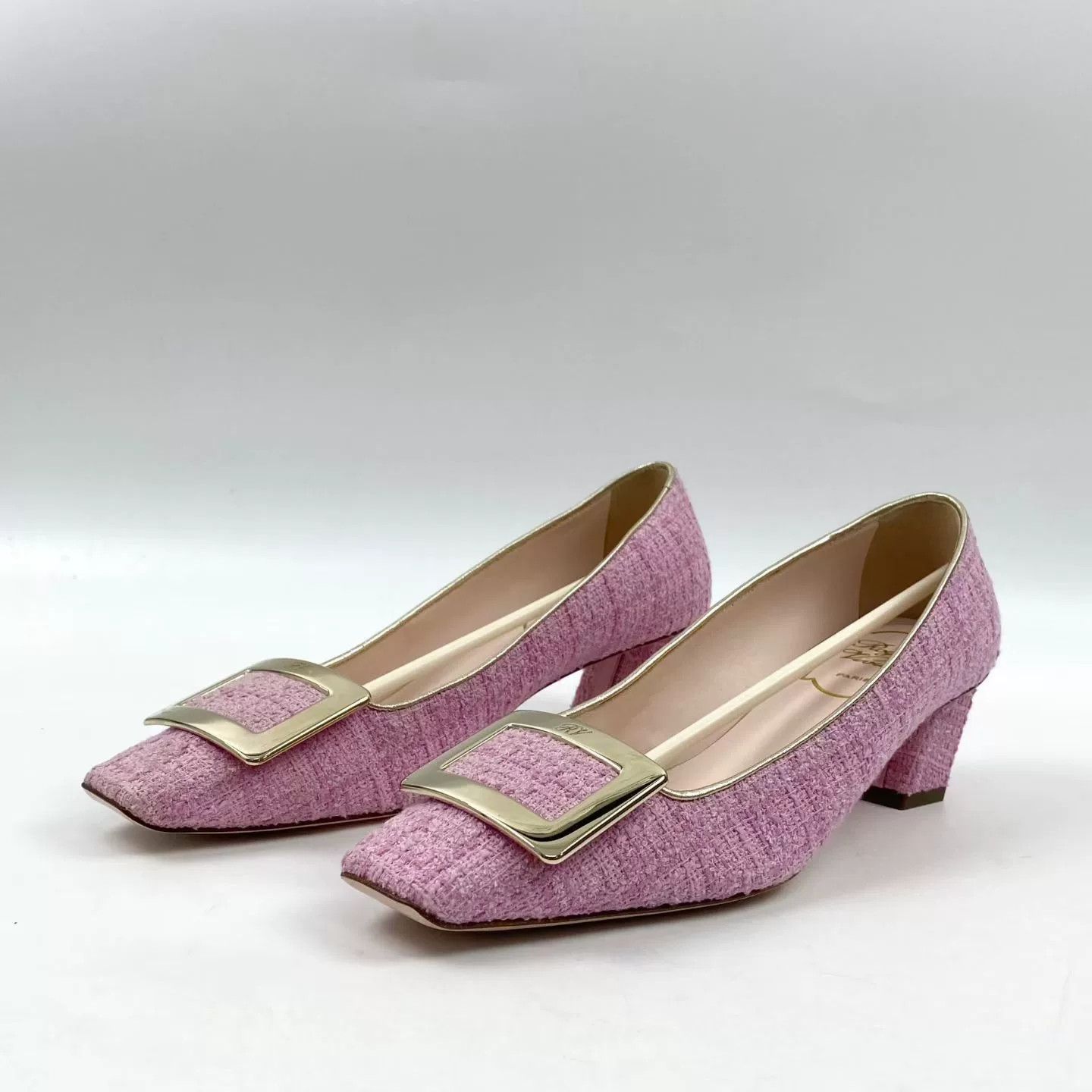 Roger Vivier RV Pink Women's Shoes Size 37 Size US 6 / IT 36 - 1 Thumbnail