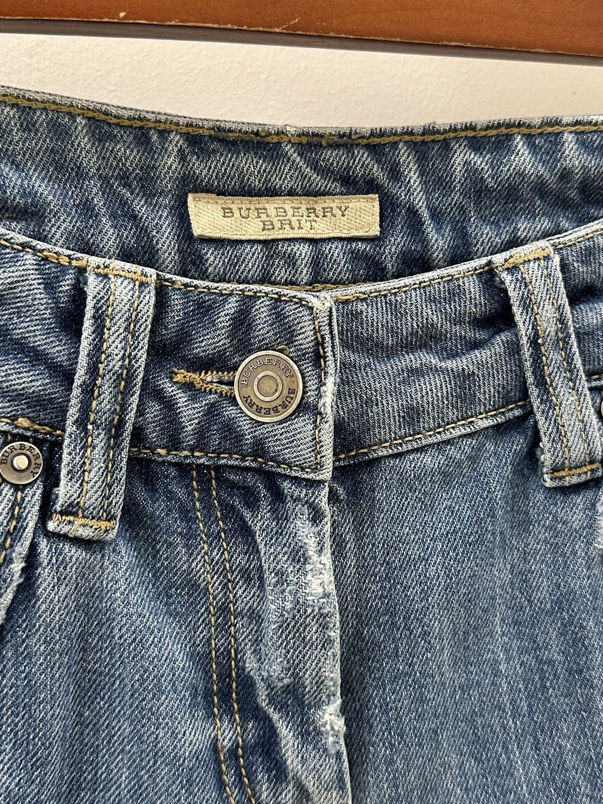Burberry Burberry Brit Jeans Womens Denim Zip Distressed Blue Size 28" / US 6 / IT 42 - 12 Thumbnail
