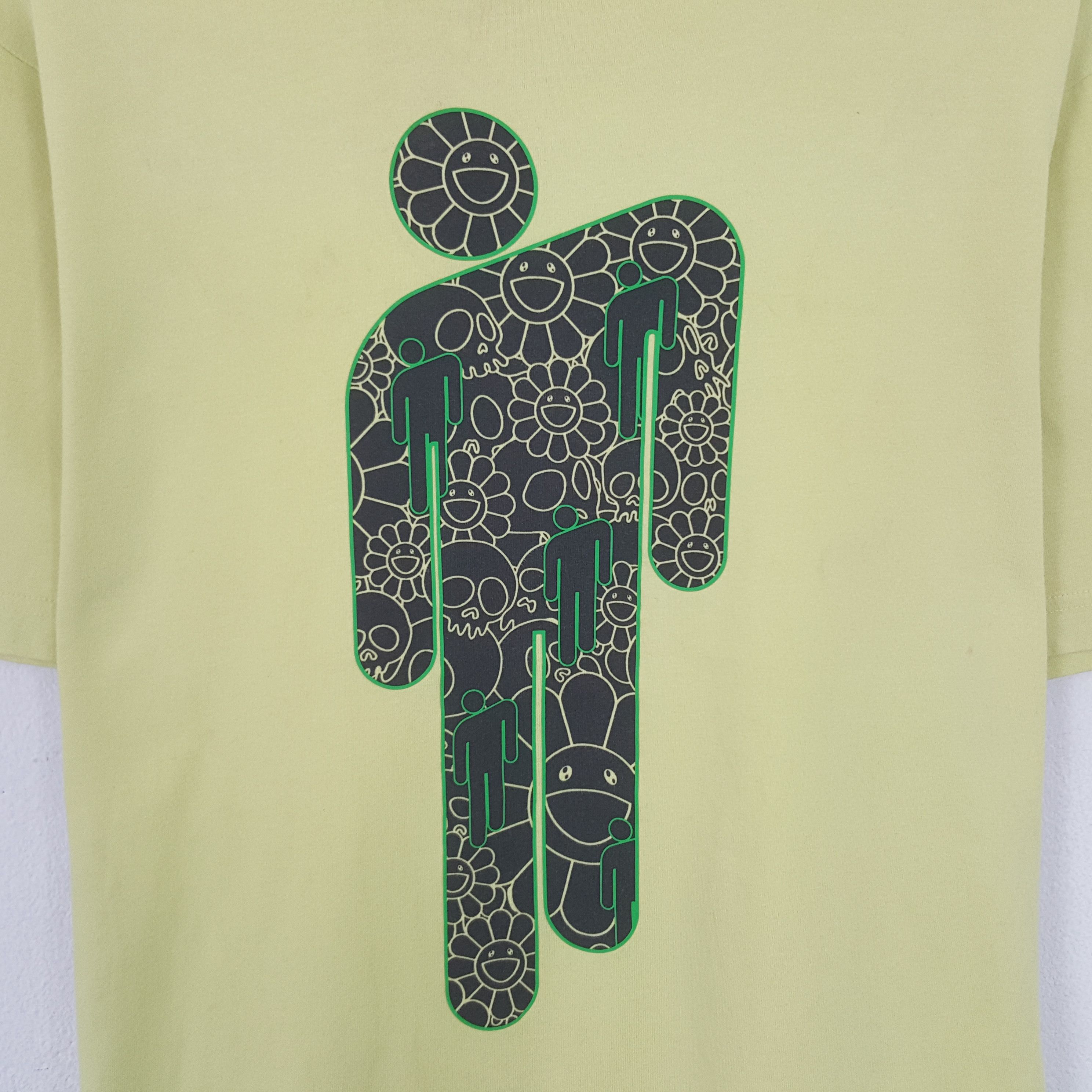 Billie Eilish × Takashi Murakami Vintage Billie Eilish x UNIQLO Japan Tshirt Size US L / EU 52-54 / 3 - 2 Thumbnail
