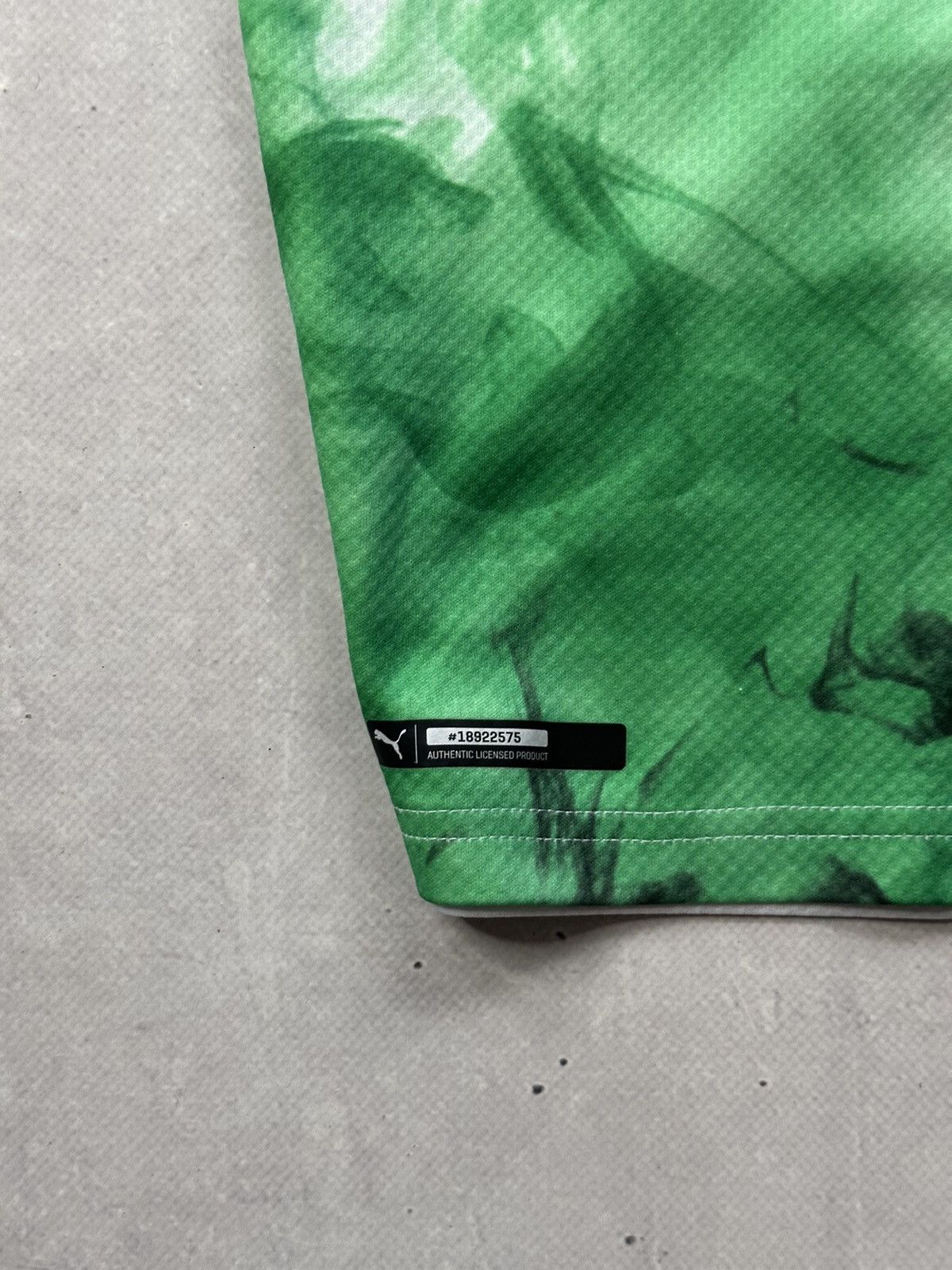 Puma FC Borussia Monchengladbach 2019-20 Home Football Away Shirt Size US L / EU 52-54 / 3 - 2 Thumbnail