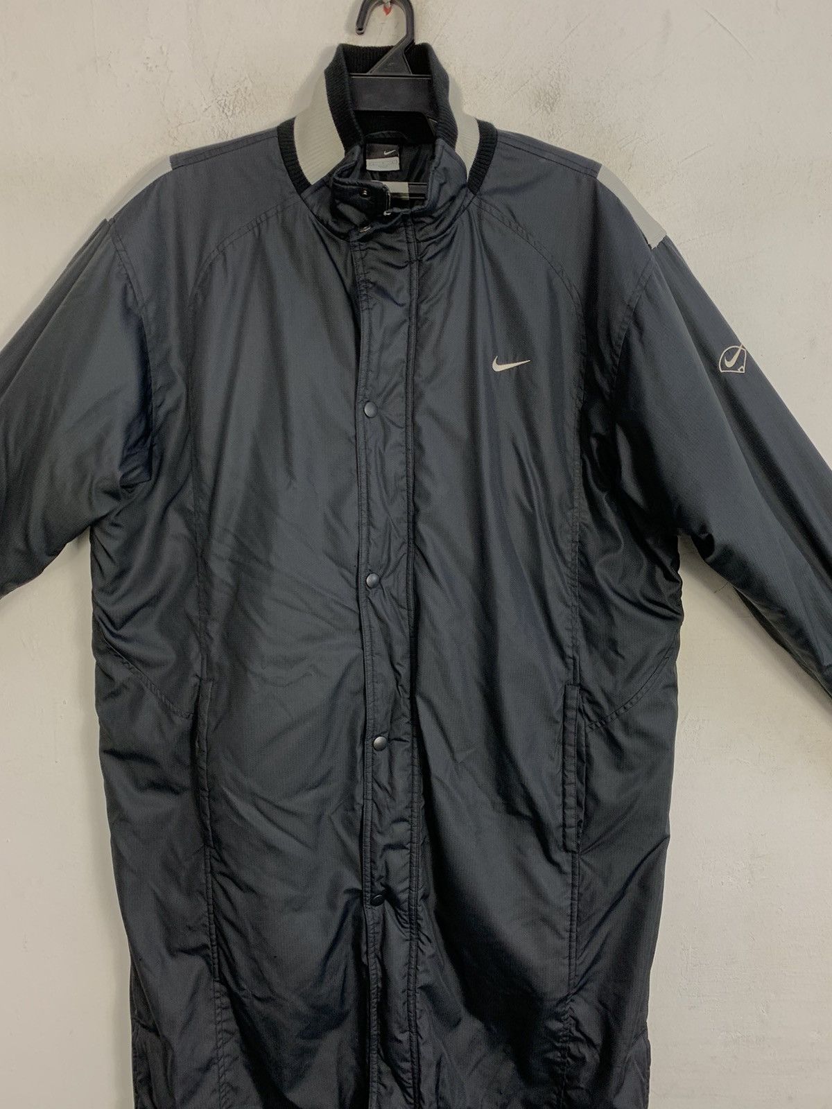 Nike Nike Swoosh Athletic Quilted Padded Parka Coach Jacket Size US L / EU 52-54 / 3 - 3 Thumbnail