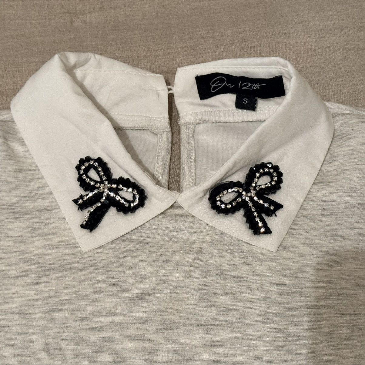 Other On 12th Feminine light gray top with a white collar Size S / US 4 / IT 40 - 4 Thumbnail