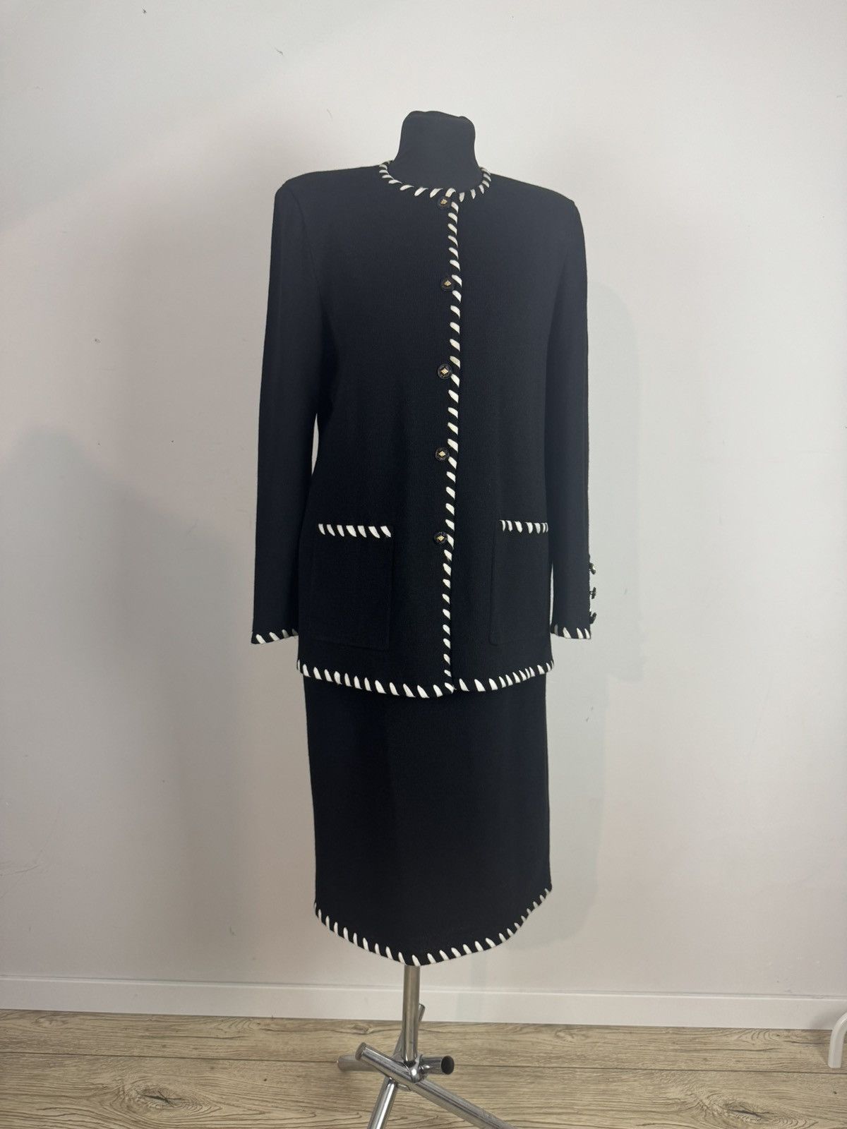 Other Elegance Paris vintage knit two-piece set with trim. Size L / US 10 / IT 46 - 2 Thumbnail