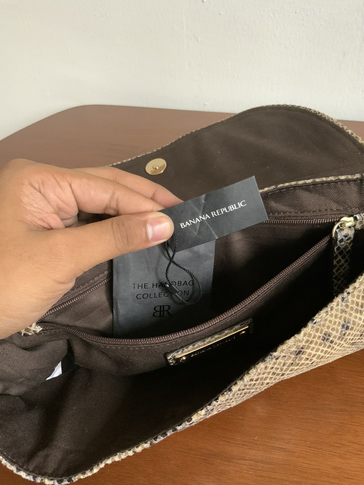 Banana Republic Banana Republic Python Leather Clutch Bag Size ONE SIZE - 21 Thumbnail