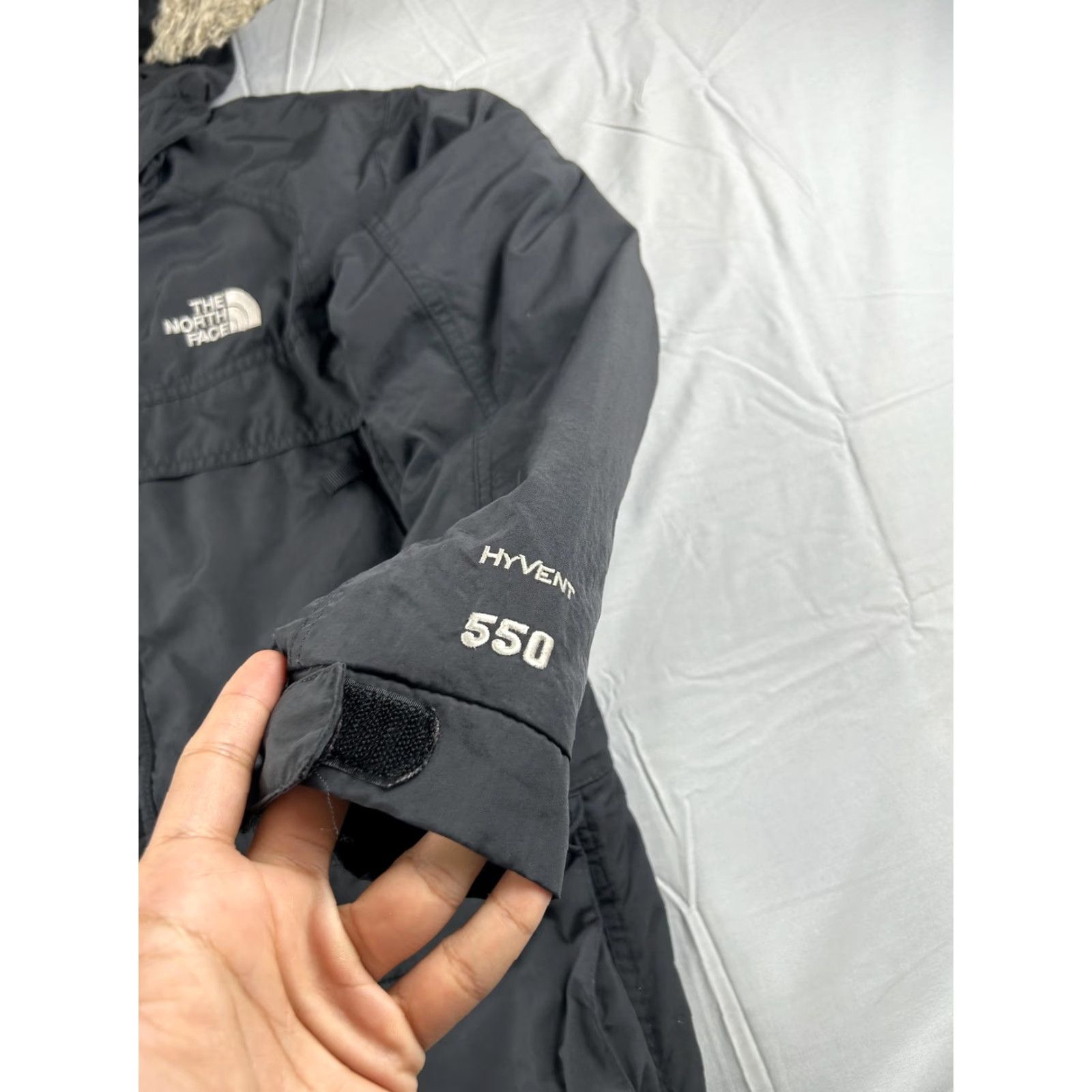 The North Face The North Face HyVent 550 Down Hooded Parka Mens Small Black Fur Trim Zip Pockets Coat Jacket Size US S / EU 44-46 / 1 - 5 Thumbnail