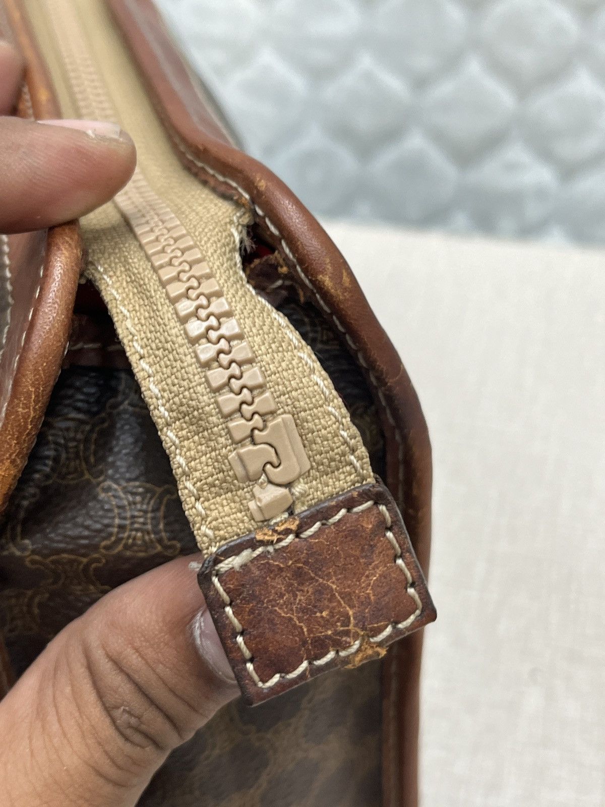 Celine 🔥🔥🔥ARCHIVE VINTAGE CELINE CLUTCHES BAG Size ONE SIZE - 10 Thumbnail