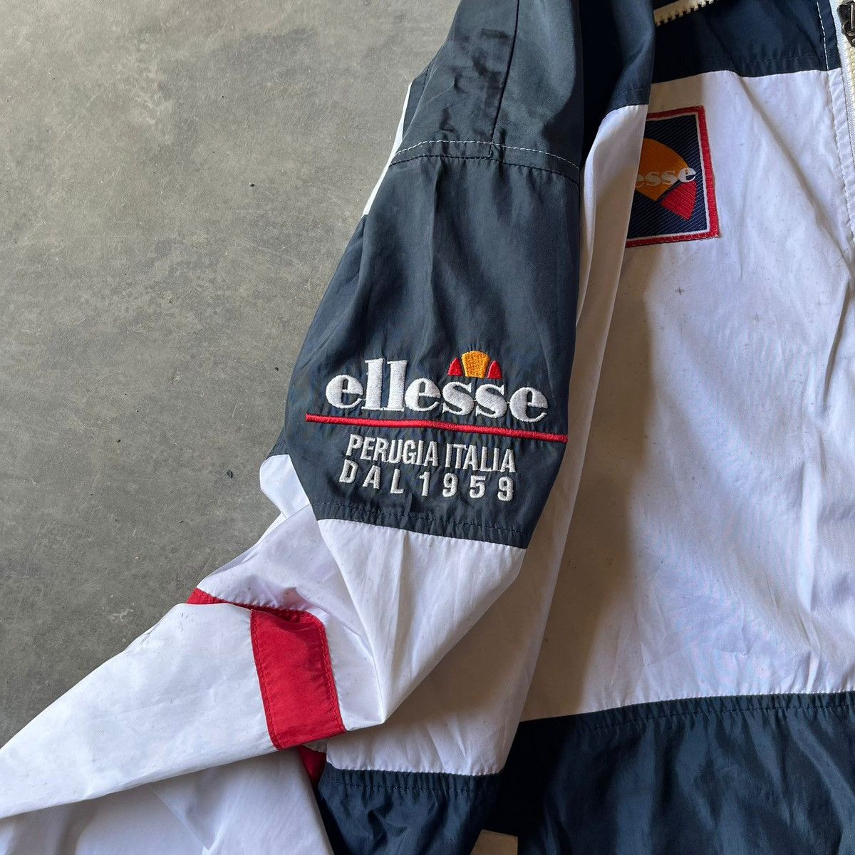 Ellesse Vintage Ellesse Perugia Italia Dal 1995 Stain Light Jacket Size US L / EU 52-54 / 3 - 6 Thumbnail