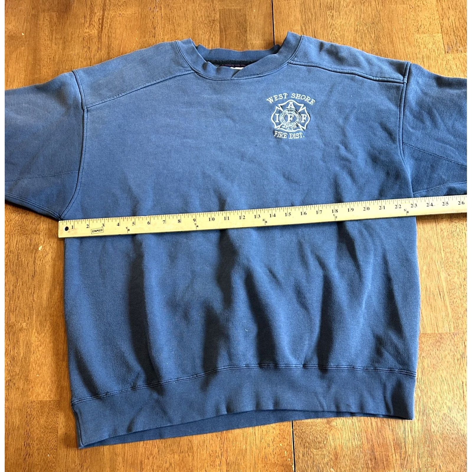 Starter VINTAGE West Shore Fire District Starter Crewneck Sweatshirt Large Blue Men Regular Crew Sweatshirt Virus Size US L / EU 52-54 / 3 - 7 Thumbnail