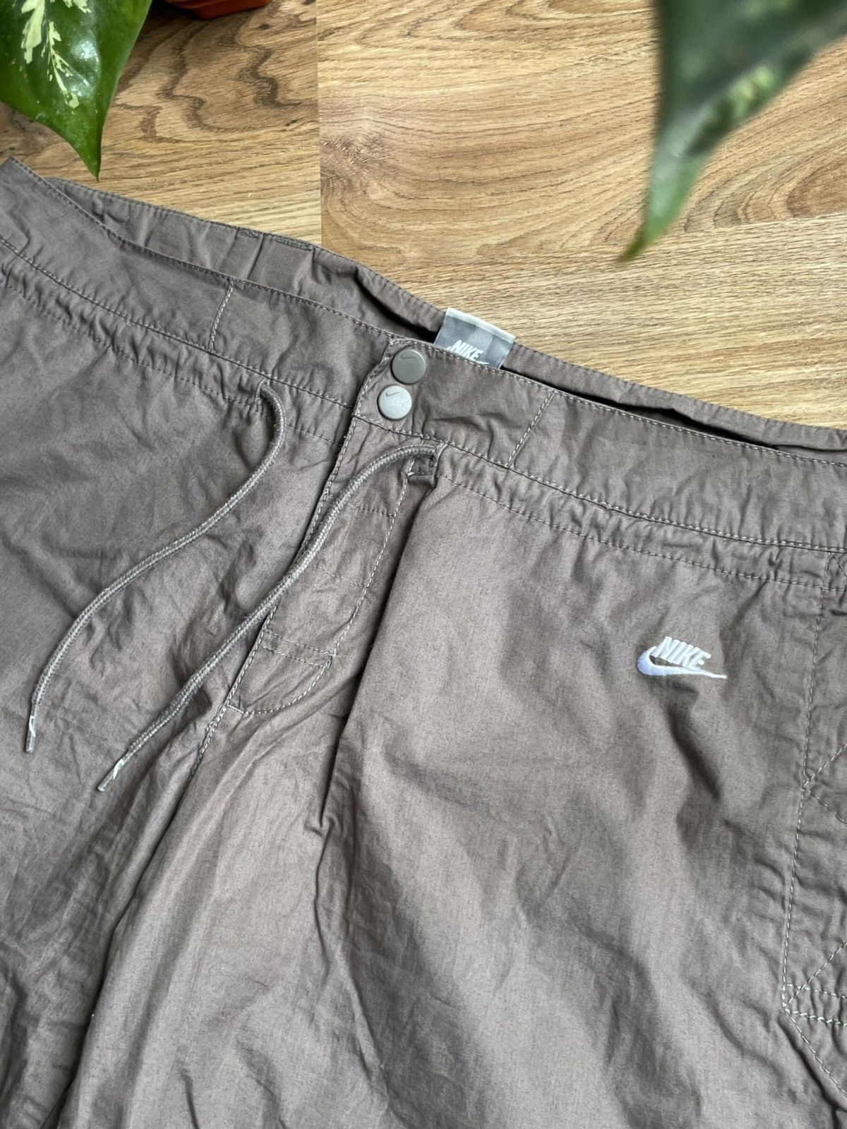 Nike × Vintage Nike Vintage Brown Parachute Pants Size US 34 / EU 50 - 3 Thumbnail