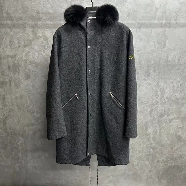 Dior The latest gray slogan pattern logo fur collar coat jacket Size US L / EU 52-54 / 3 - 1 Thumbnail