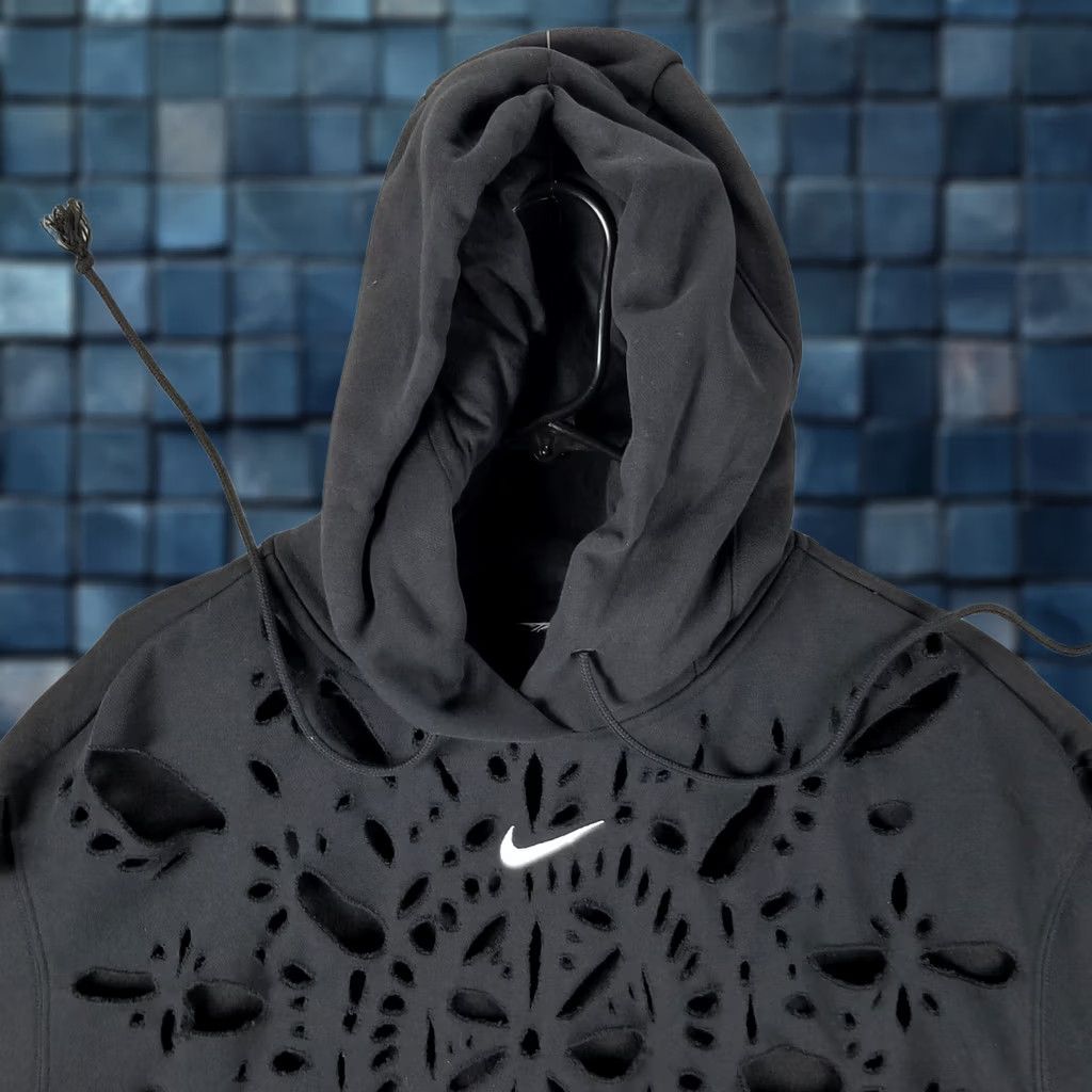 Nike Nike Center Swoosh Hoodie Men Women Small OS Distressed Art To Wear Black Fleece Sweatshirt Pullover Size S / US 4 / IT 40 - 1 Thumbnail