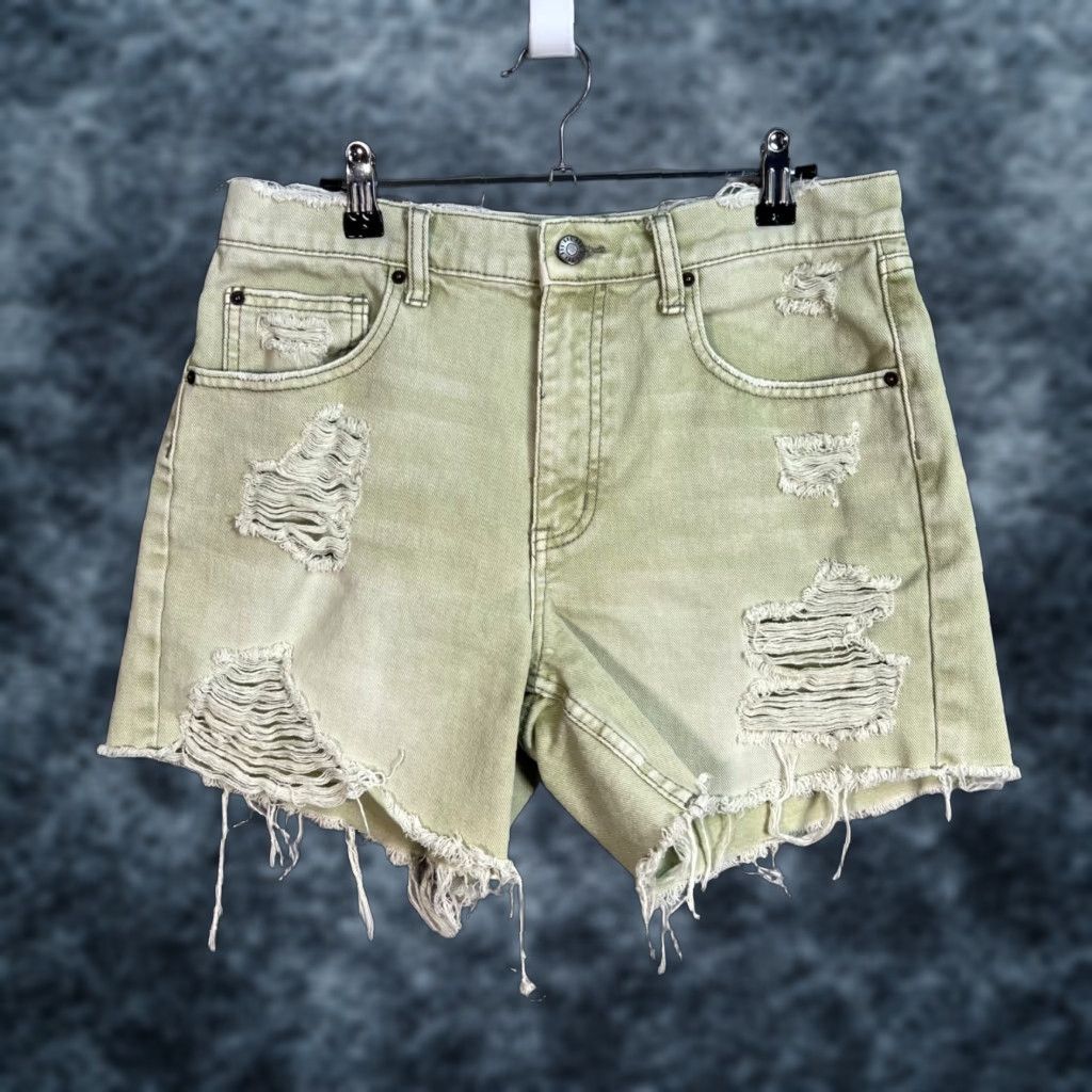 Bdg BDG Womens Dropped Waist Destroy Denim Shorts Size 27 Green Shirt (Denim) Womens Boyfriends? Size 27" / US 4 / IT 40 - 1 Thumbnail
