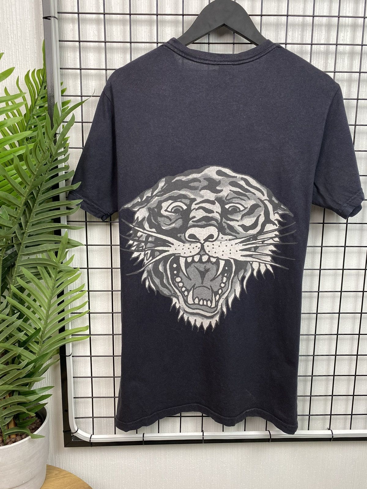 Christian Audigier × Ed Hardy × Vintage Ed Hardy Tiger Print T Shirt Christian Audigier tee Men’s L Size US L / EU 52-54 / 3 - 2 Thumbnail