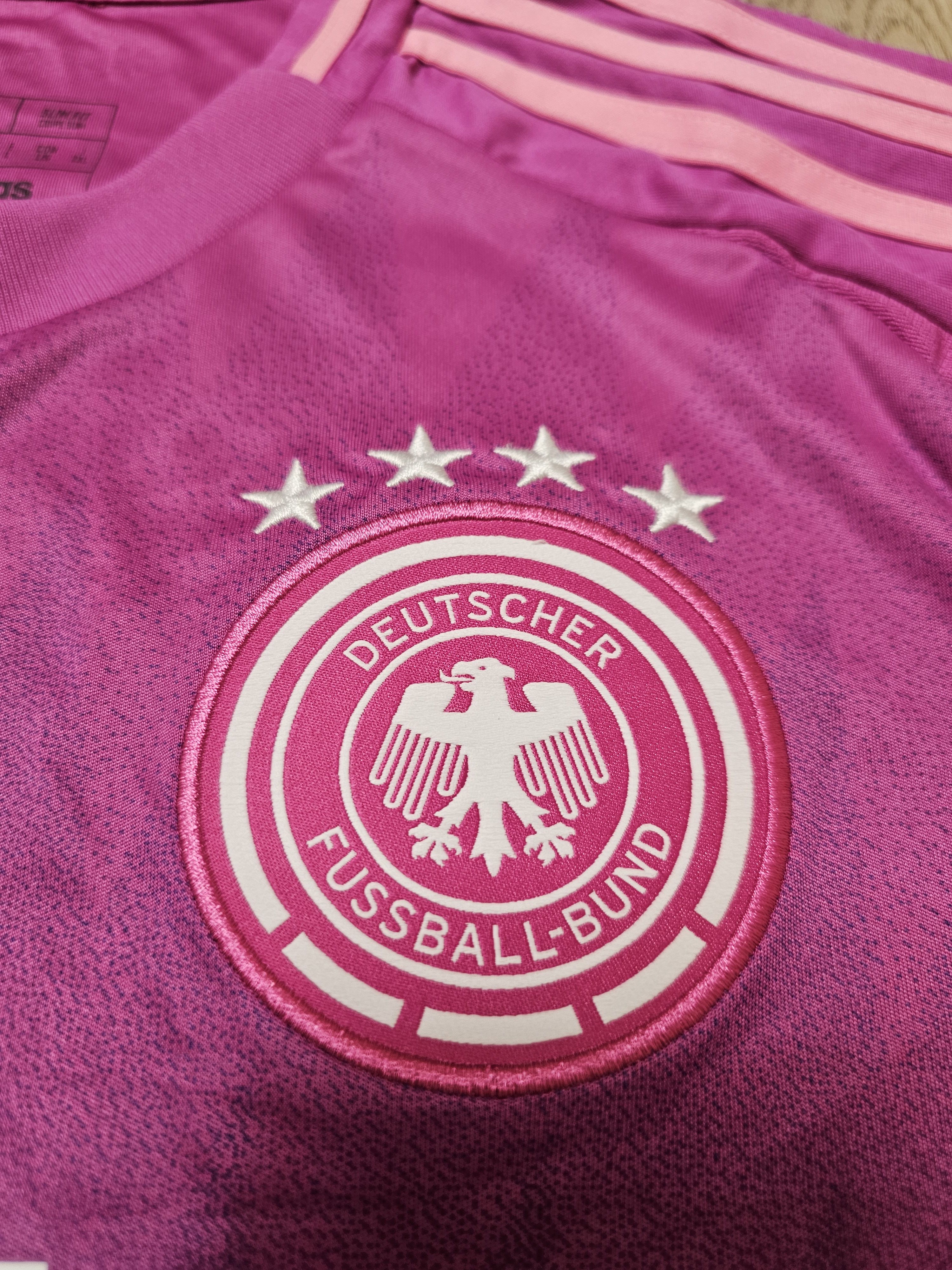 Adidas GERMANY 2024 AWAY EURO MUSIALA FOOTBALL SHIRT SOCCER JERSEY Size US L / EU 52-54 / 3 - 4 Thumbnail