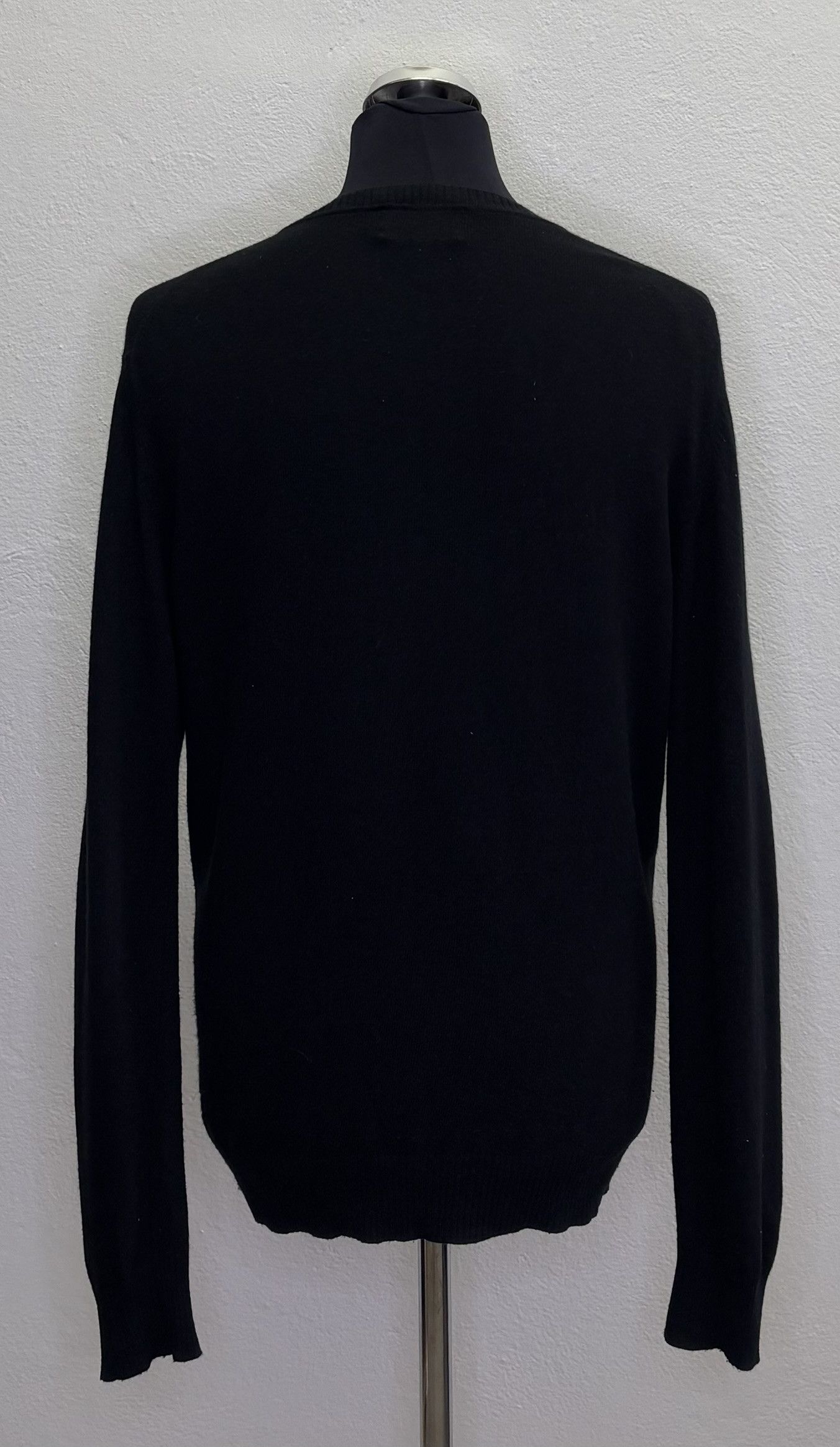 Burberry × Vintage Thomas Burberry Black V-neck sweater Cashmere size L Size US L / EU 52-54 / 3 - 2 Thumbnail
