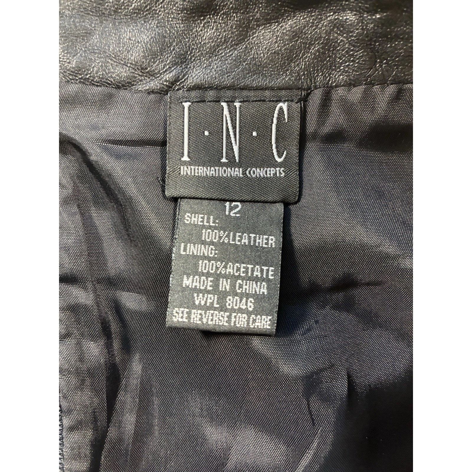 I.N.C VTG Black Leather Mini Skirt Buckle Belt 80s Retro Sexy 12 Size 34" / US 12 / IT 48 - 4 Thumbnail