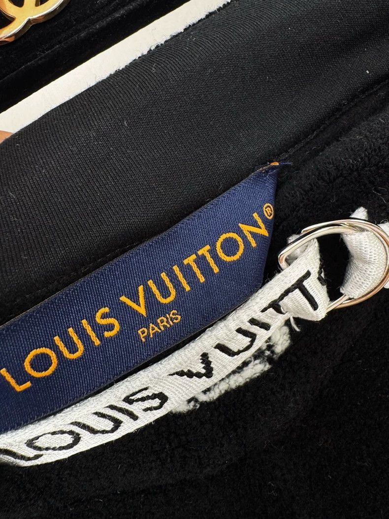 Louis Vuitton Louis Vuitton Flocked Print Sweatpants- Size 30" / US 8 / IT 44 - 4 Thumbnail