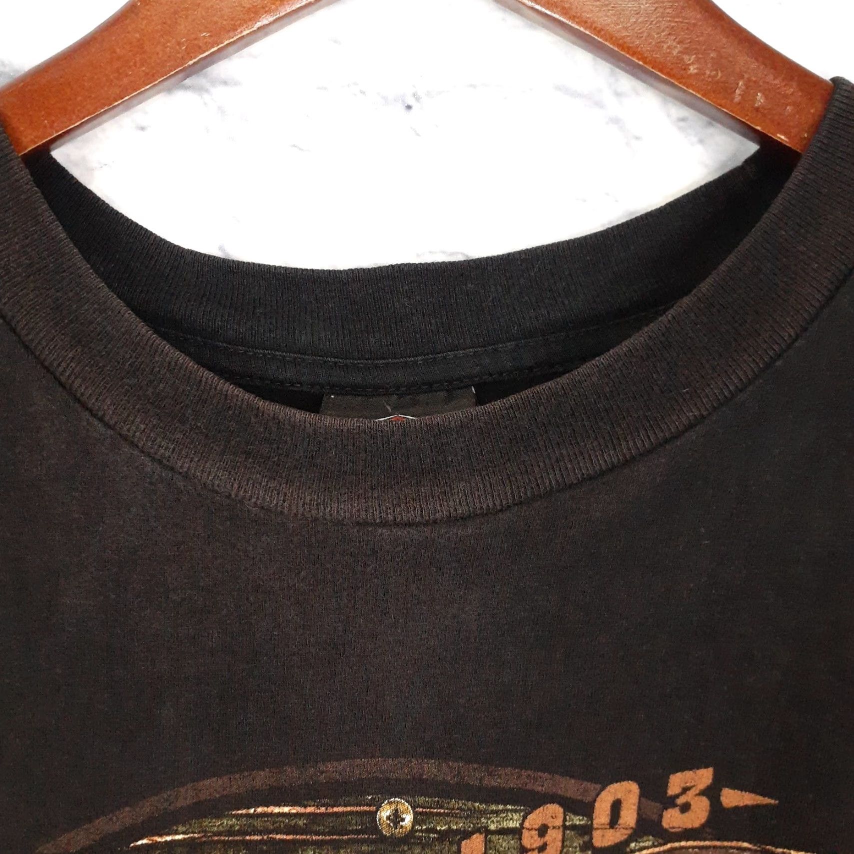 Harley Davidson VINTAGE Harley-Davidson T-Shirt Canada Black Short Sleeve Crew Neck M Adult Mens Medium USA Fit Regular Double-Sided Size US M / EU 48-50 / 2 - 5 Thumbnail