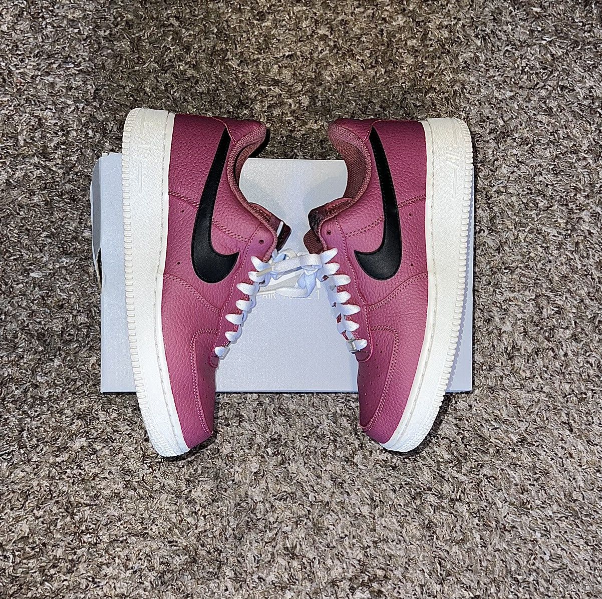 Nike Nike air force 1 burgundy white black sneaker shoes l Size US 8 / EU 41 - 1 Thumbnail