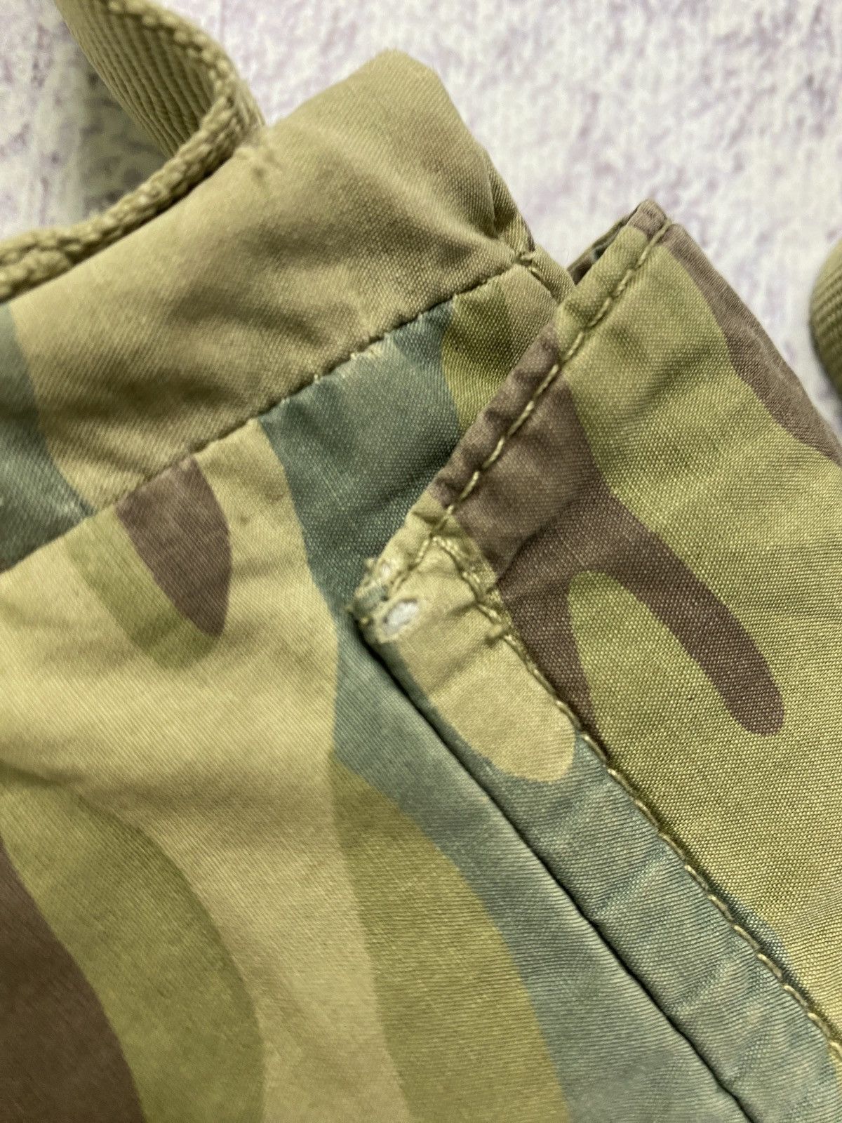 Japanese Brand Vintage Military Nylon Messenger Shoulder Bag Camo Y2k Size ONE SIZE - 12 Thumbnail