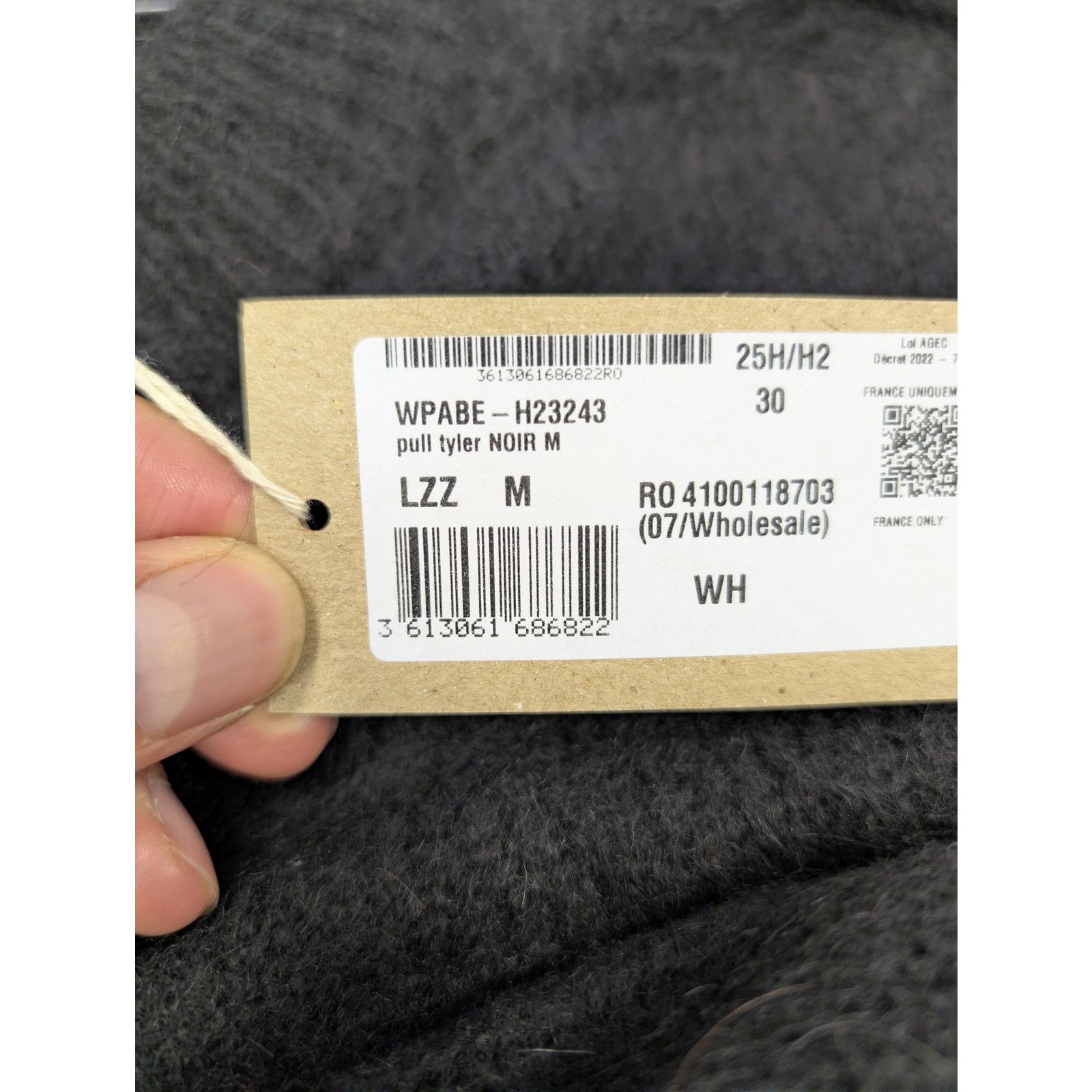 A.P.C. o1rshd1 Pull Tyler Crewneck Sweatshirt in Noir Size US M / EU 48-50 / 2 - 18 Thumbnail