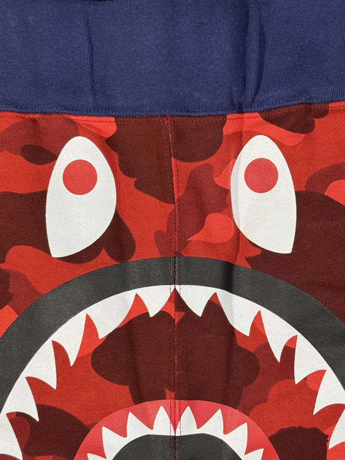 Bape Bape Crazy Camo Shark Sweat Shorts 'Red' Size US 36 / EU 52 - 6 Thumbnail