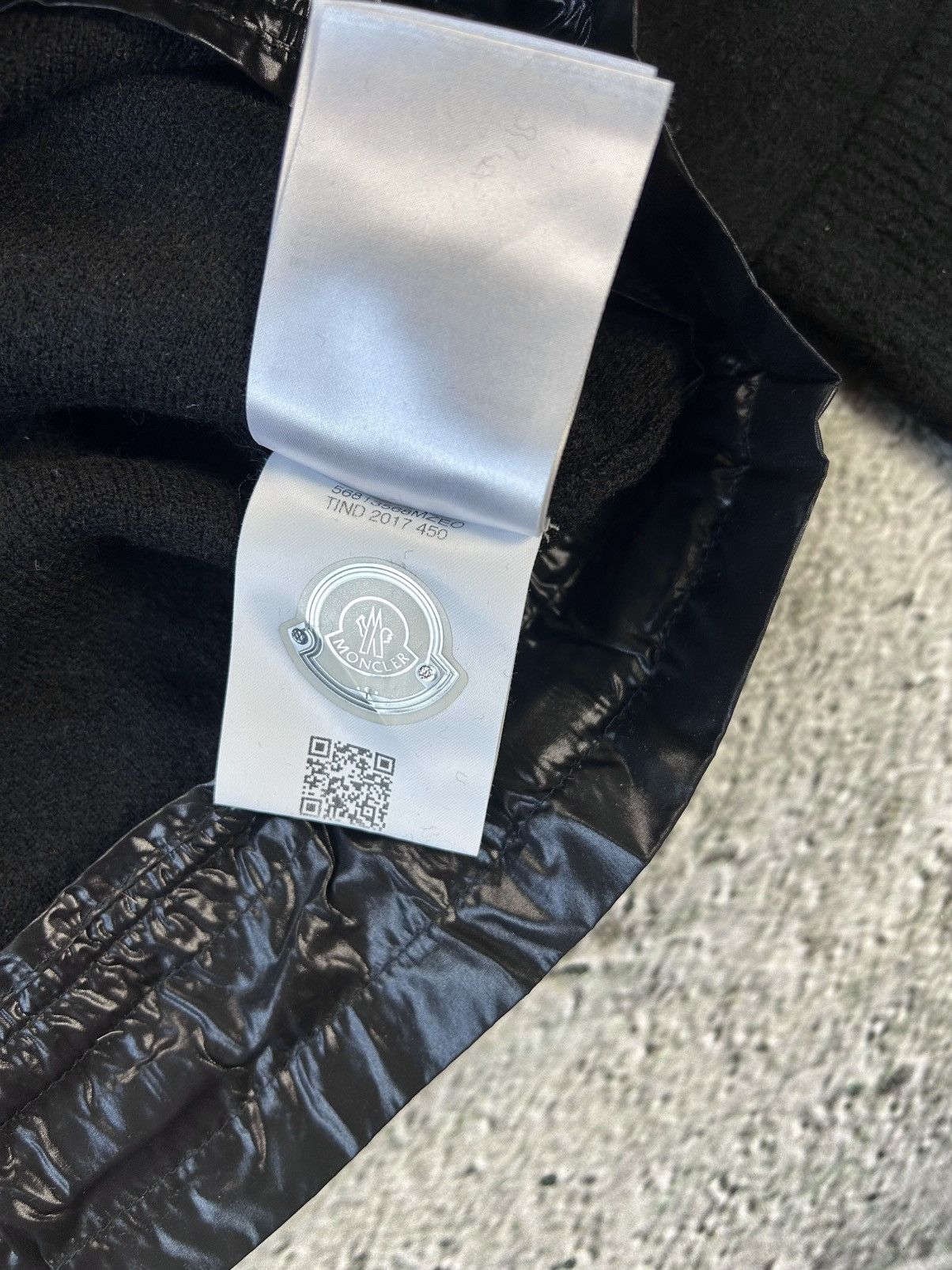 Moncler Moncler black sweater knit flared nylon hem shiny Size M / US 6-8 / IT 42-44 - 7 Thumbnail