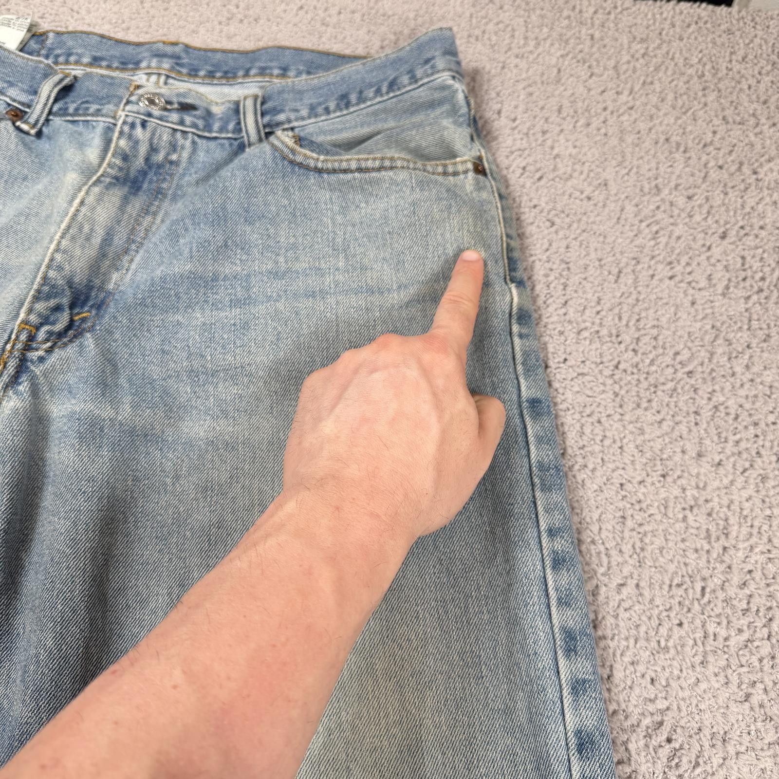Levi's Levis 550 Relaxed Fit Jeans 34x32 Blue Light Wash Faded Size US 34 / EU 50 - 9 Thumbnail