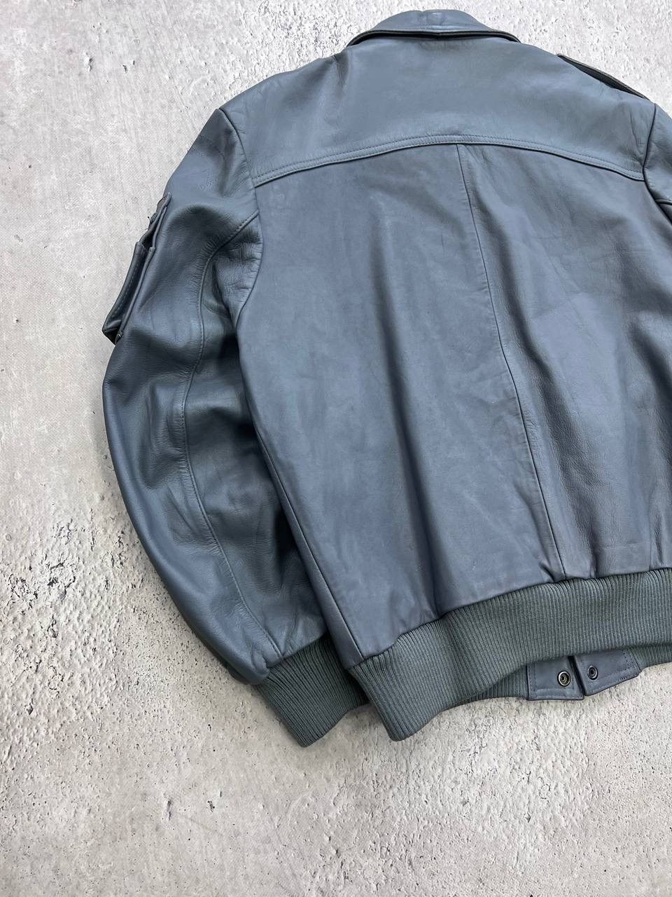 Schott × Vintage Vintage MA-1 Intermediate Leather bomber jacket Avant-Garde Size US XL / EU 56 / 4 - 9 Thumbnail