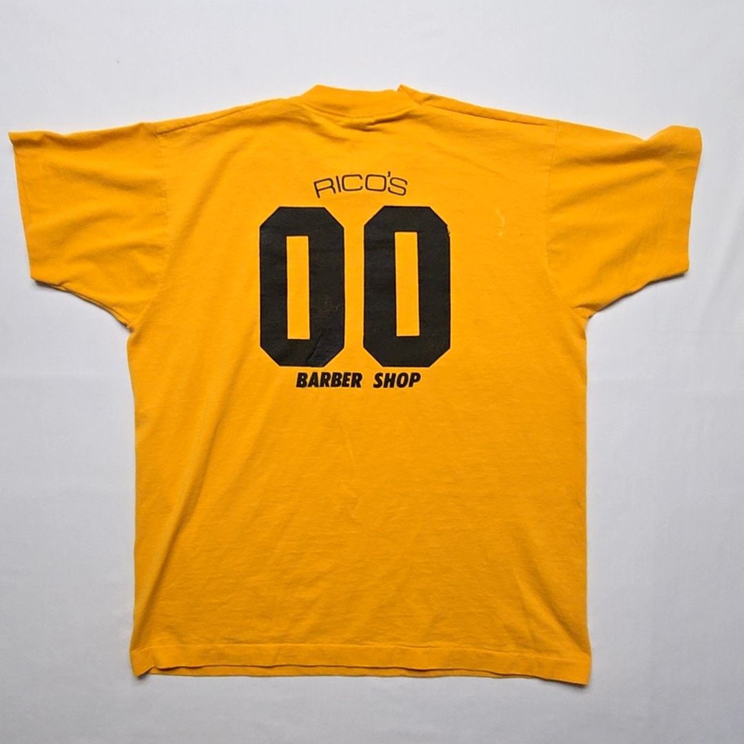 Fruit Of The Loom Vintage Young Guns Shirt Ricos Barbershop Graphic L Tee Size US L / EU 52-54 / 3 - 7 Thumbnail