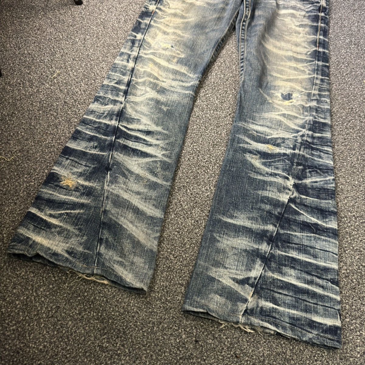 If Six Was Nine Flared 90s Rare Japanese Snake Tornado Mart Whisker Jeans Size US 32 / EU 48 - 7 Thumbnail