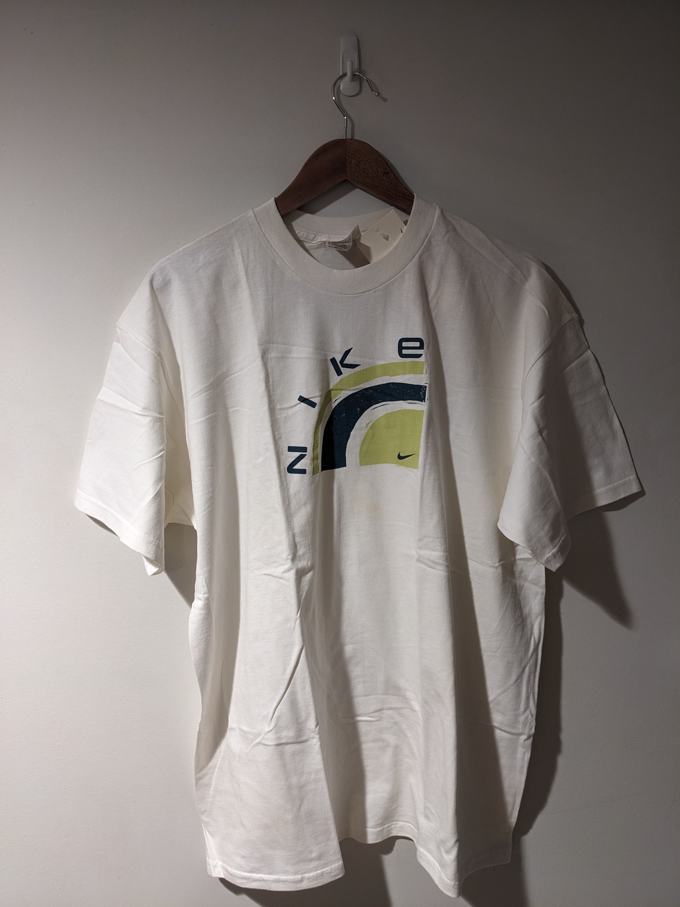 Nike × Vintage Vintage 90s Nike Arch Swoosh White Large T-Shirt Size US L / EU 52-54 / 3 - 1 Thumbnail