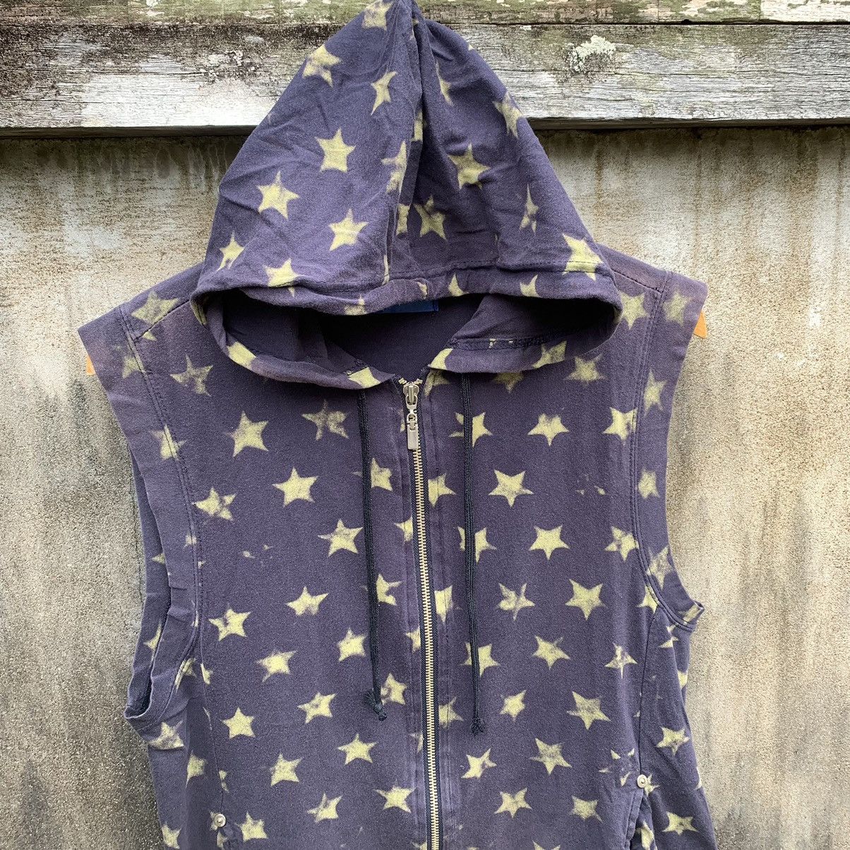 Japanese Brand SLEEVELESS HOODIE VEST STAR PATTERN Size US M / EU 48-50 / 2 - 8 Thumbnail